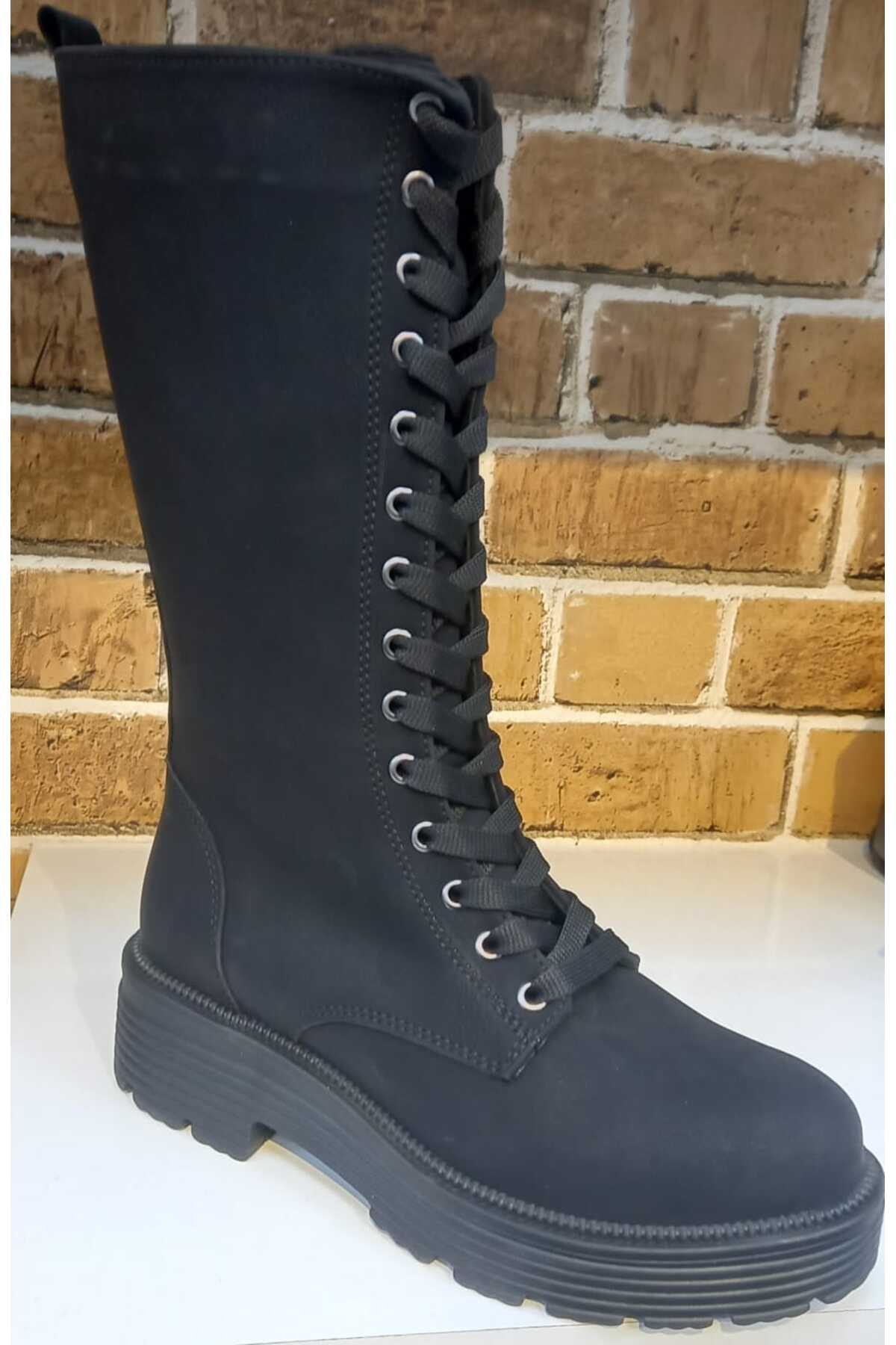 SHOES FERMUARLI ORTAPEDİK YARIM BOY DİZALTI KAYMAZ TABAN ÇİZME / Beden : 38 / Cinsiyet : Kadın / Kız