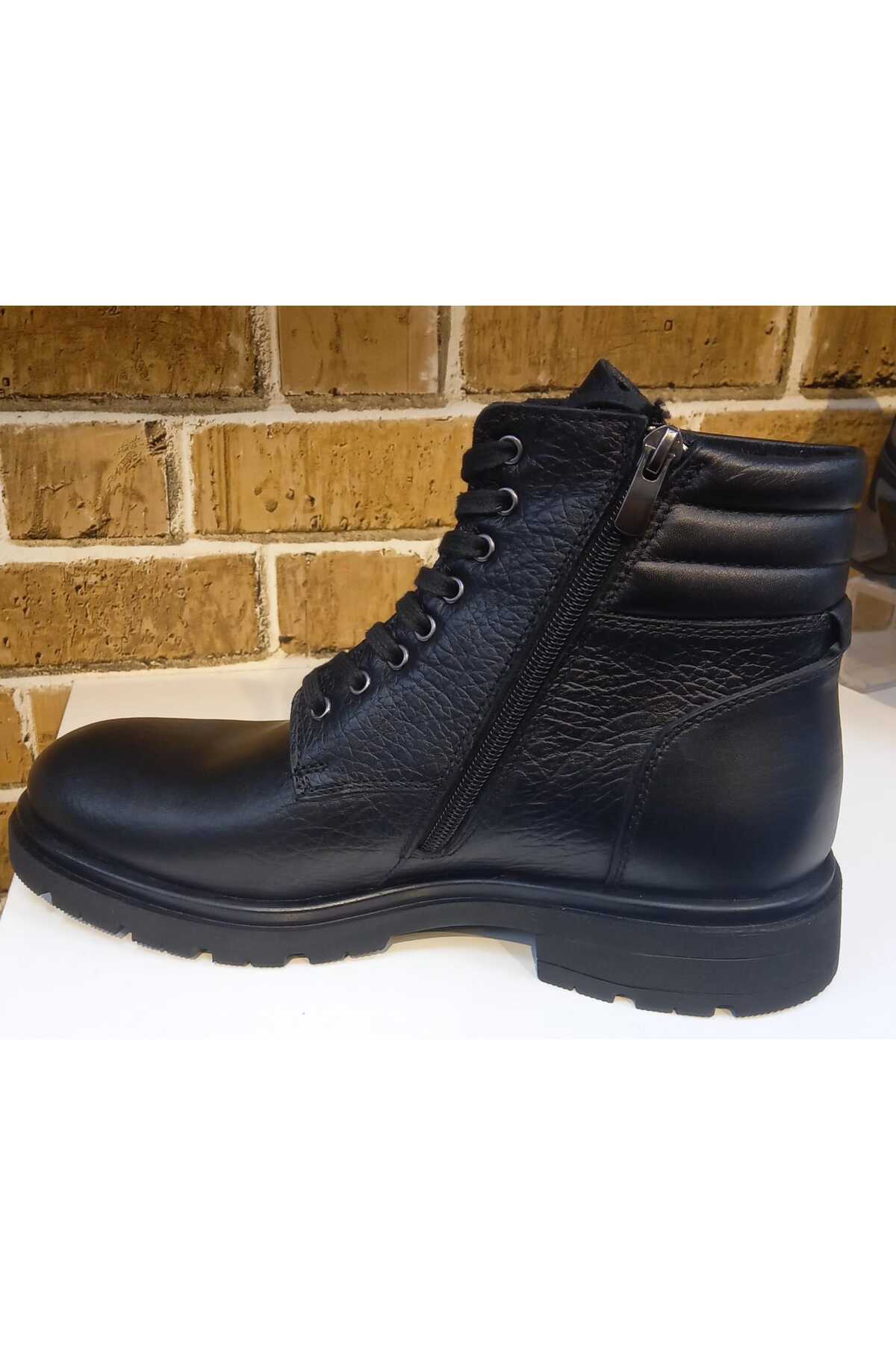 SHOES BİRİNCİ SINIF HAKİKİ DERİ FERMUARLI ORTOPEDİK TABAN TARZ BOTLAR / Beden : 43 / Cinsiyet : Erkek