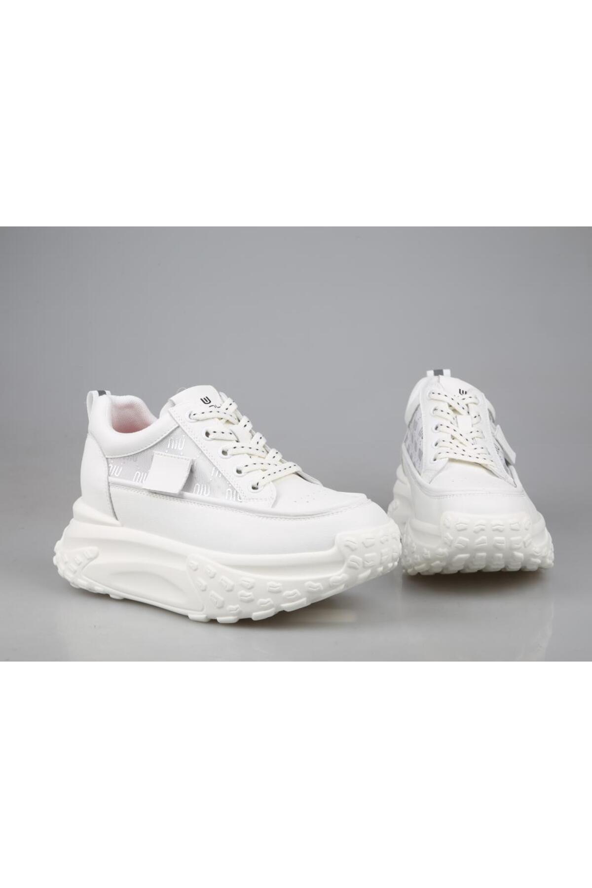 241-1016 Beyaz Kadın Sneakers / Beden : 36 / Cinsiyet : Kadın / Kız