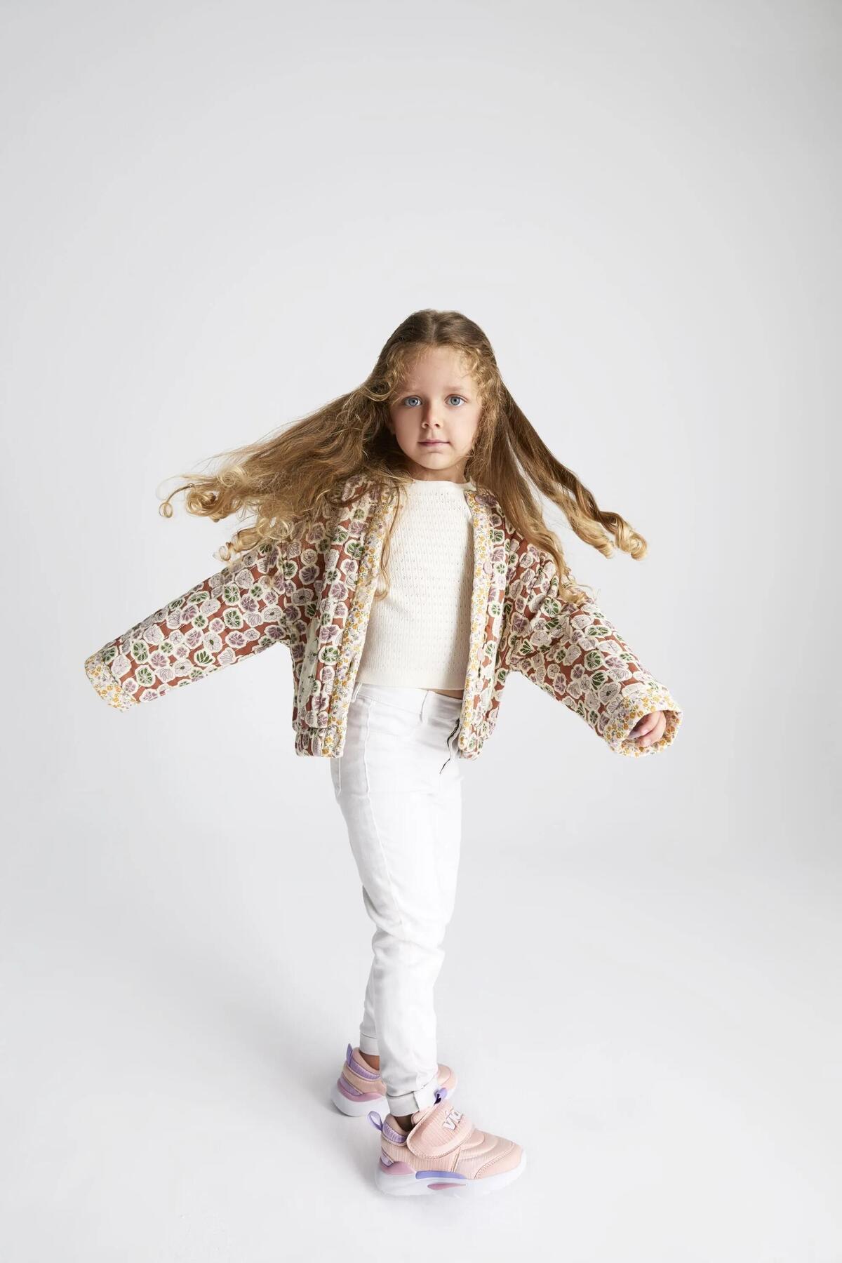 Mila Çocuk Cırtlı Phylon Hafif Spor Ayakkabı 346.24K.327 / Beden : 24 / Cinsiyet : Unisex