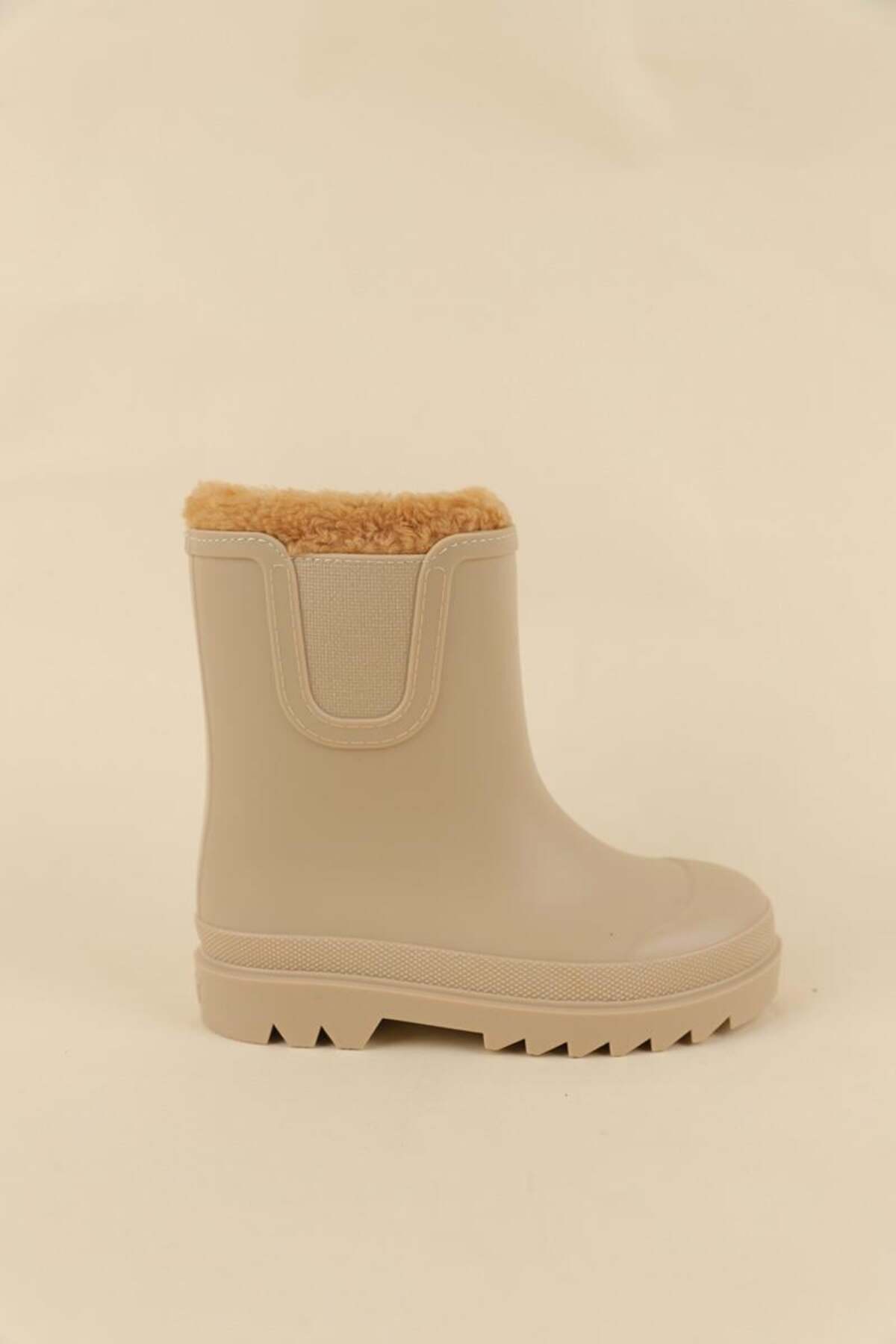 24-31 Numara Bej Renk Kız Çocuk Tokıo Borreguito İgor Çizme / Beden : 29 / Cinsiyet : Kadın / Kız