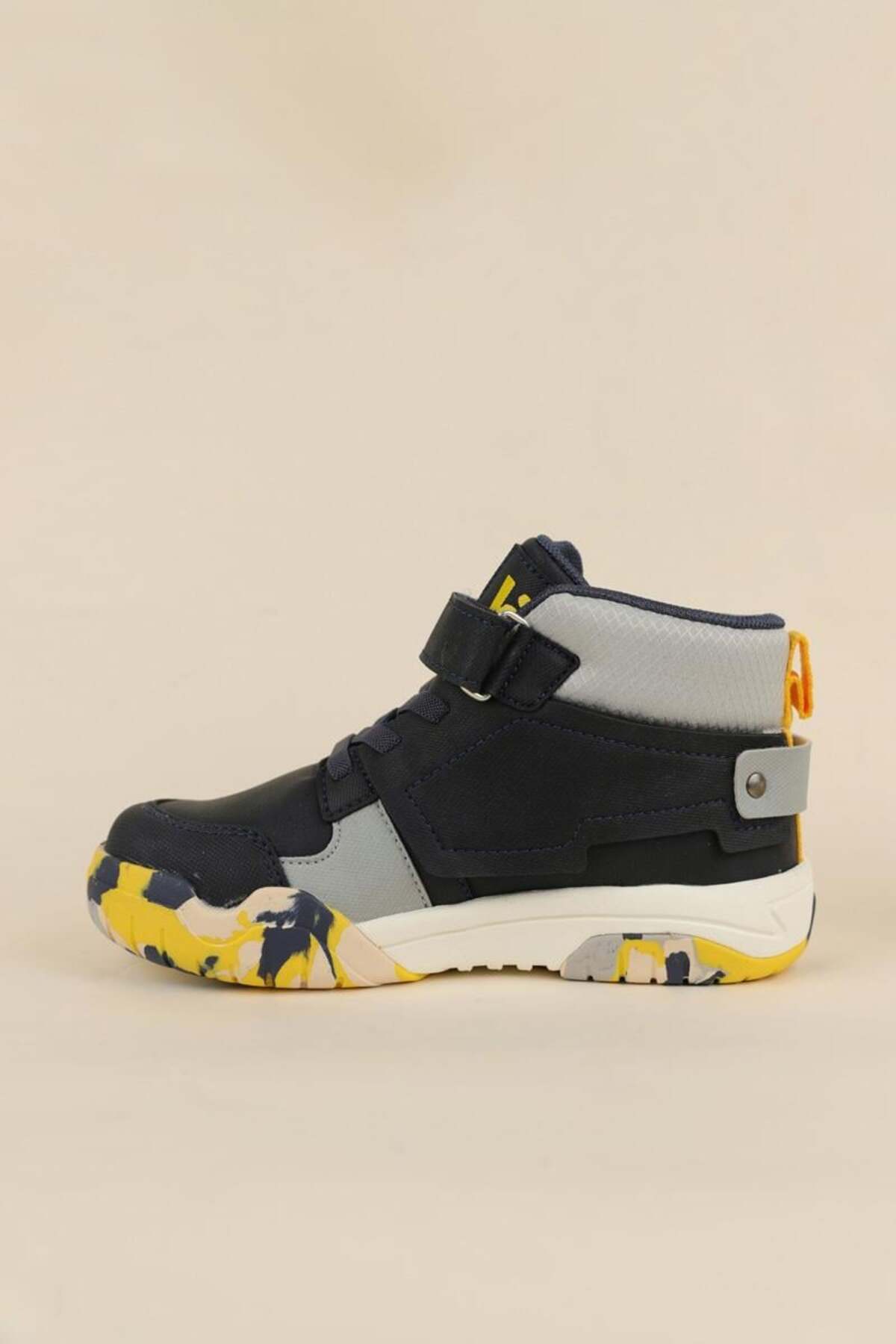 31-35 Numara Erkek Çocuk Lacivert Renk Marven Bot / Beden : 35 / Cinsiyet : Erkek