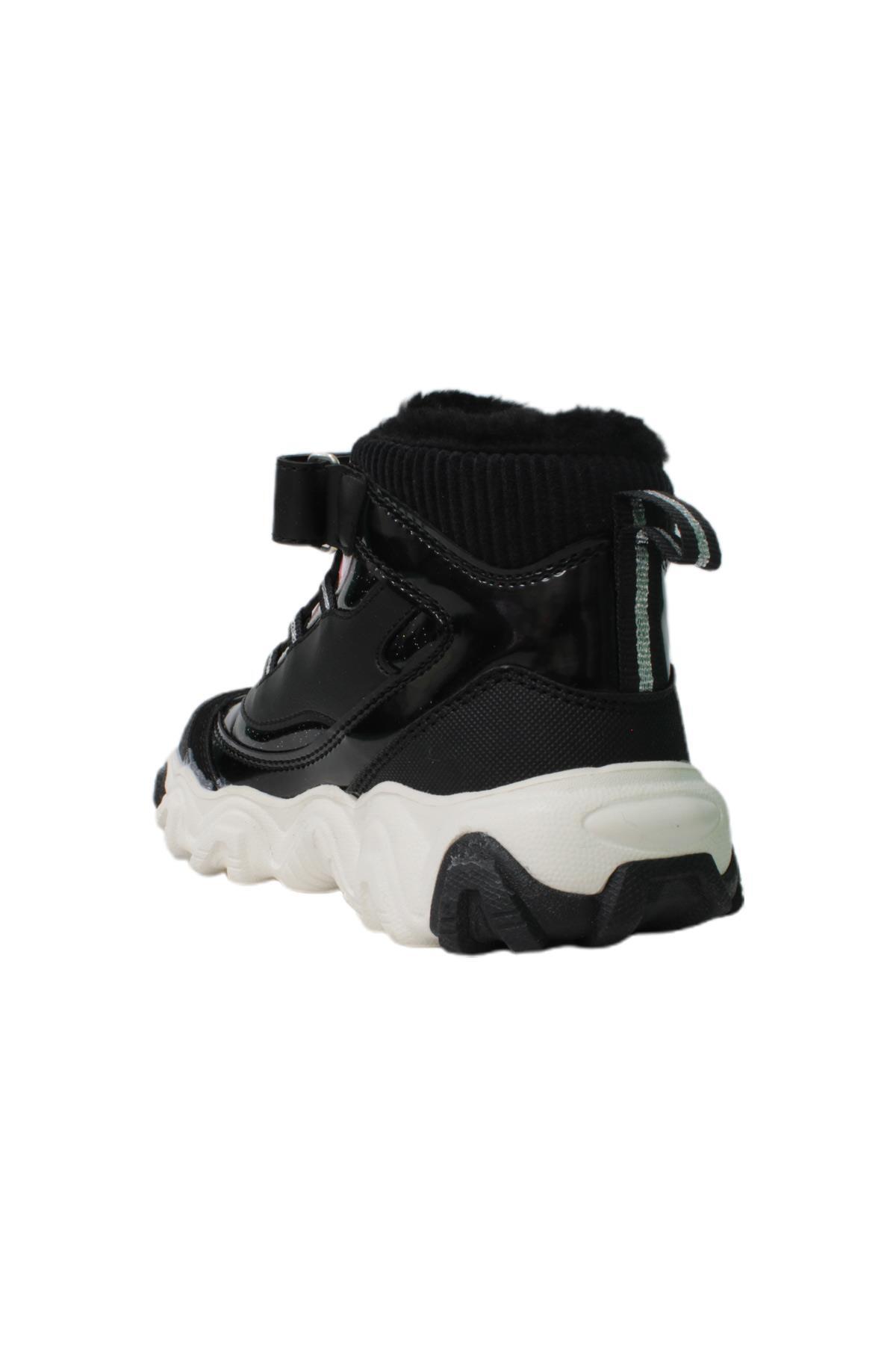 Radus Çocuk Botu Siyah / Beden : 34 / Cinsiyet : Kadın / Kız