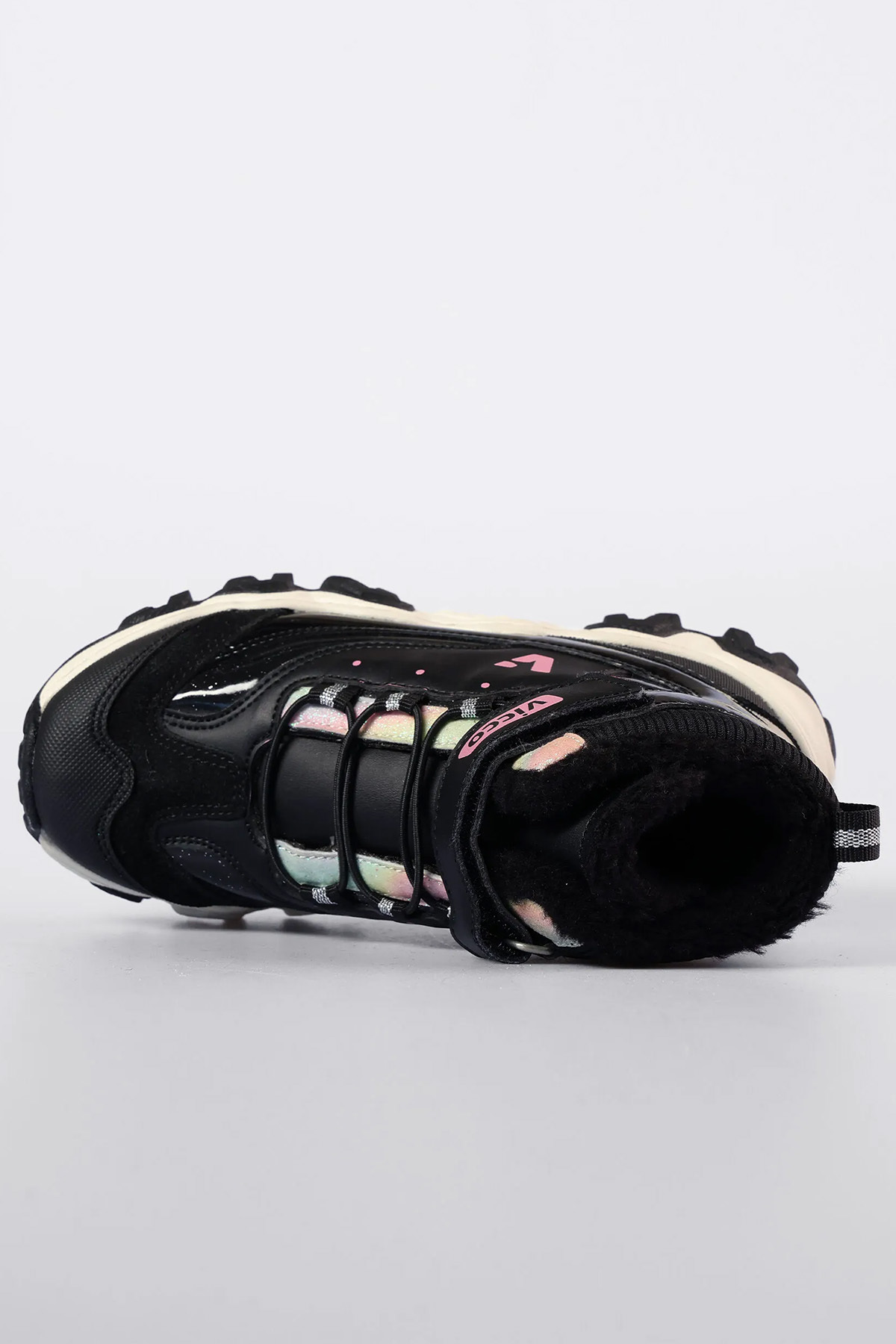 Radus Cırtlı Kız Çocuk Günlük Bot 946.24K.423 / Beden : 31 / Cinsiyet : Kadın / Kız