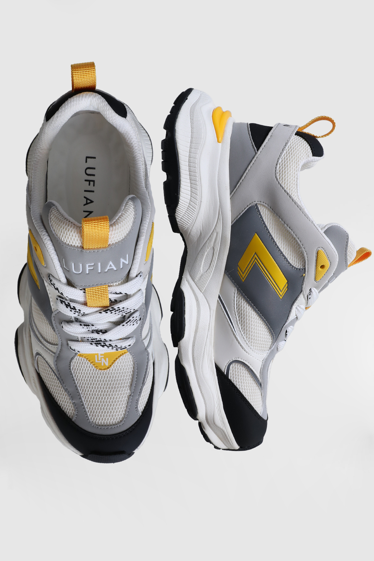 LUFİAN ROX / Beden : 43 / Cinsiyet : Erkek