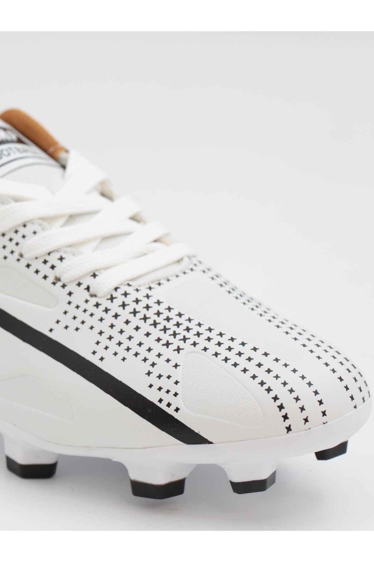 31205 Beyaz Siyah 40-45 Erkek 11 Dişli Kaymaz Krampon / Beden : 42 / Cinsiyet : Erkek