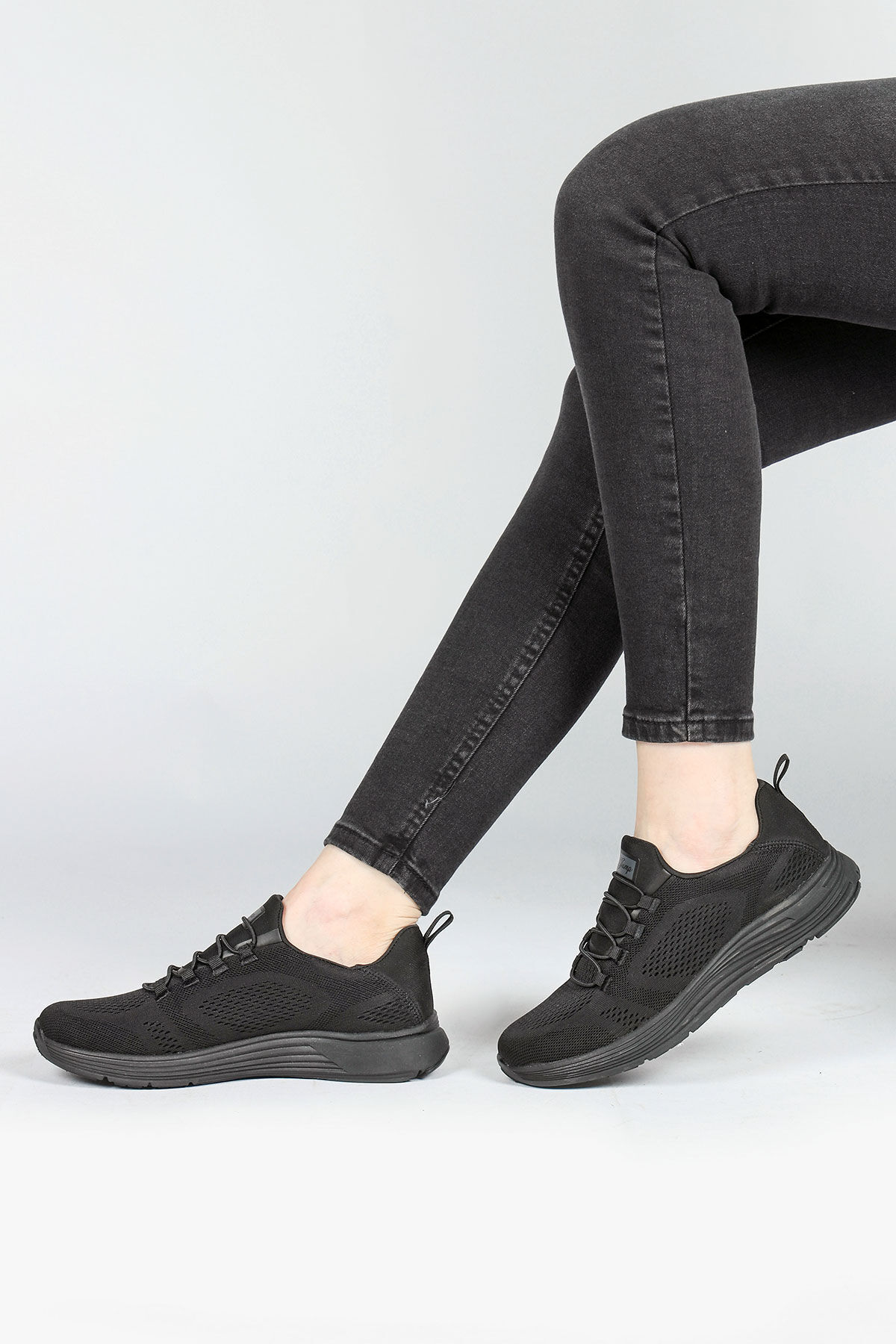 34635 Siyah Erkek Aqua Sneaker Spor Ayakkabı. / Beden : 43 / Cinsiyet : Erkek