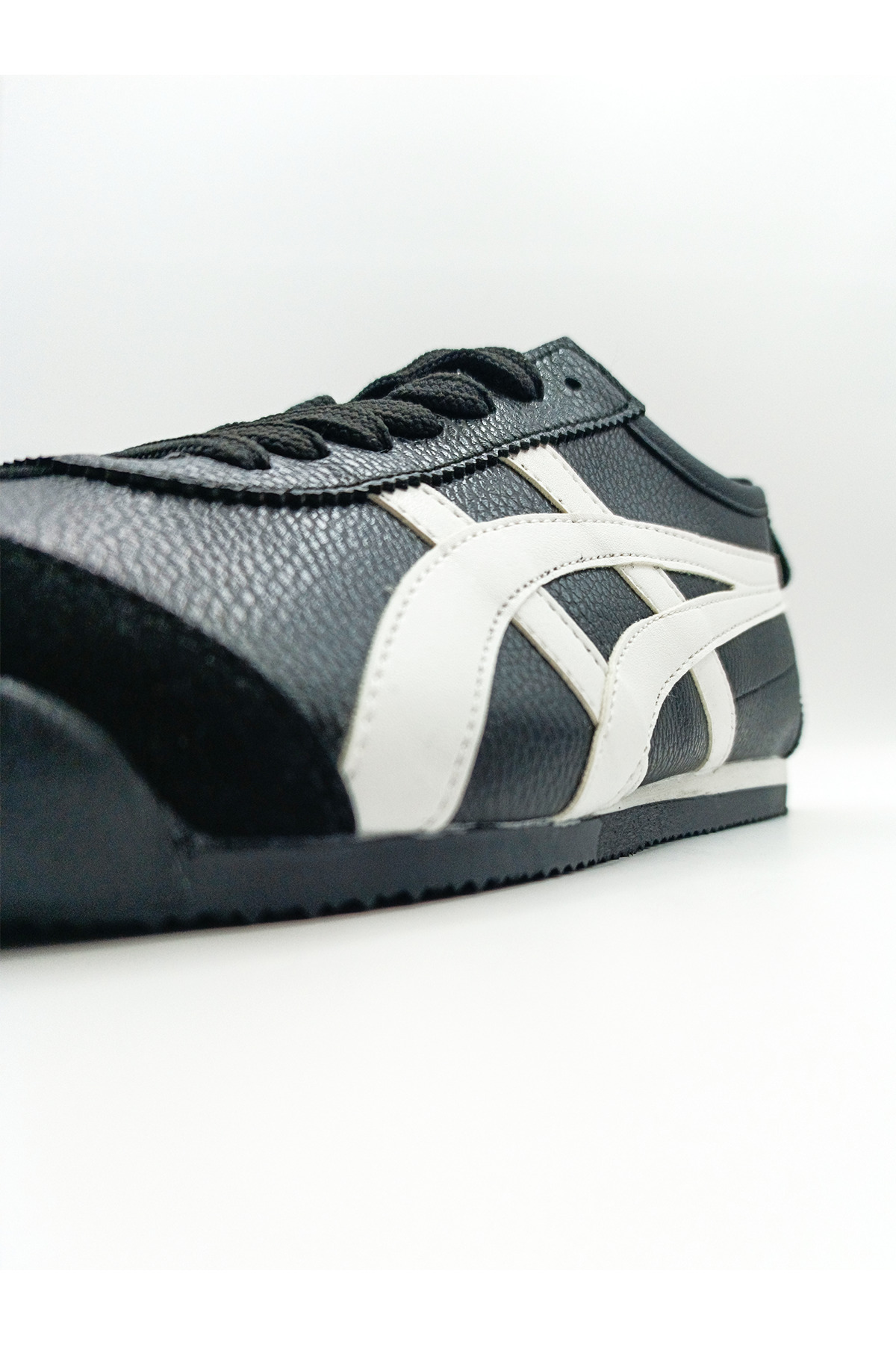 Günlük ERKEK Konforlu Rahat SİYAH BEYAZ SNEAKER AYAKKABI / Beden : 42 / Cinsiyet : Erkek