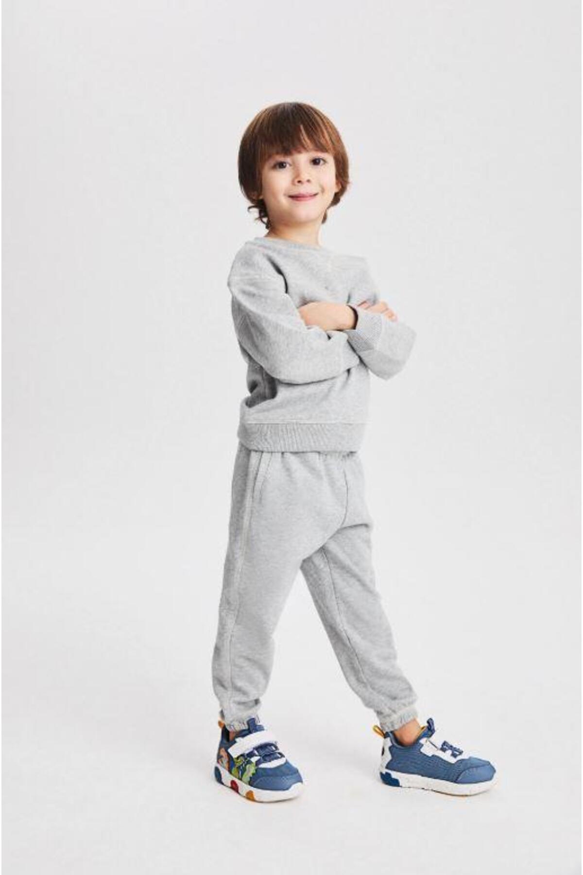 Number Cırtlı Işıklı Hafif Günlük Spor Ayakkabı 346.25Y.160 / Beden : 26 / Cinsiyet : Unisex