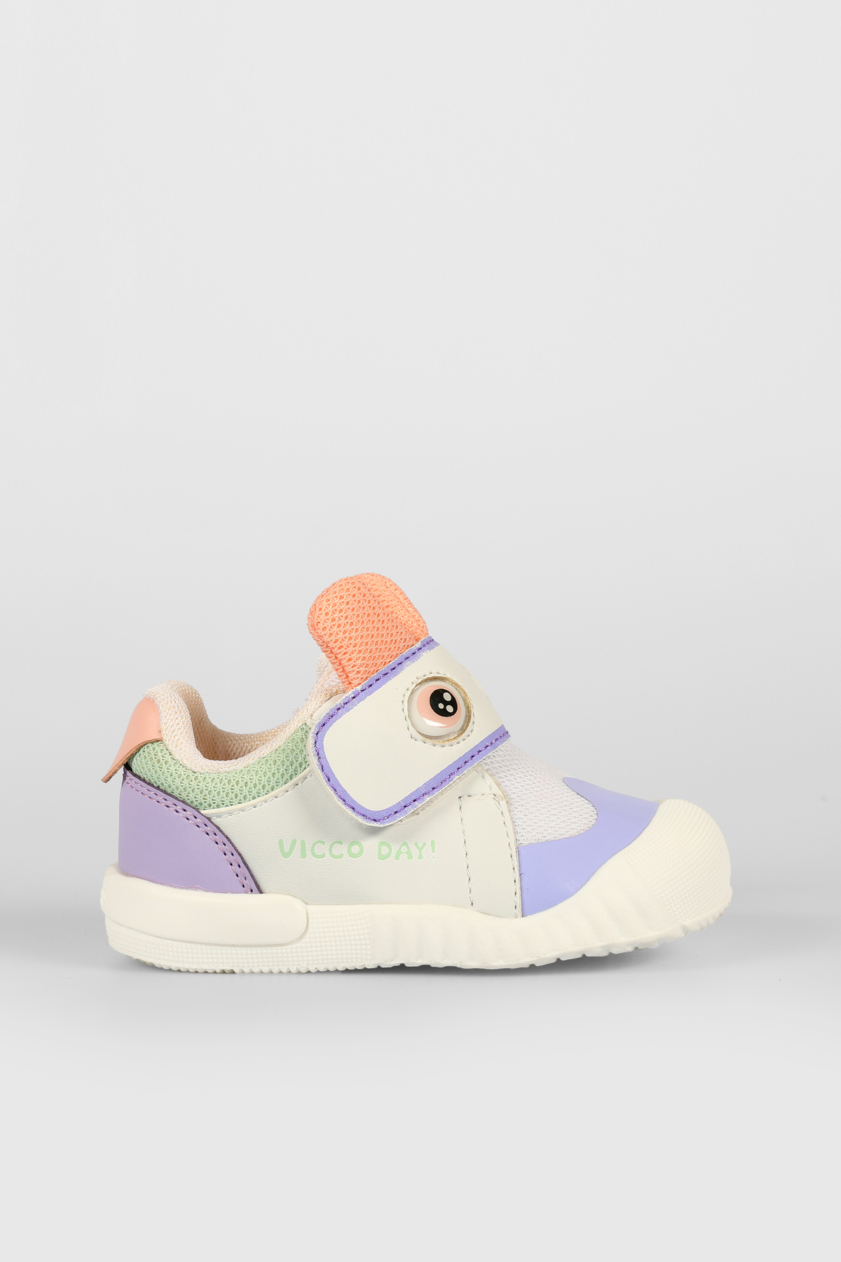 Loca Baskılı Kız Bebek Beyaz Günlük Ayakkabı / Beden : 23 / Cinsiyet : Kadın / Kız