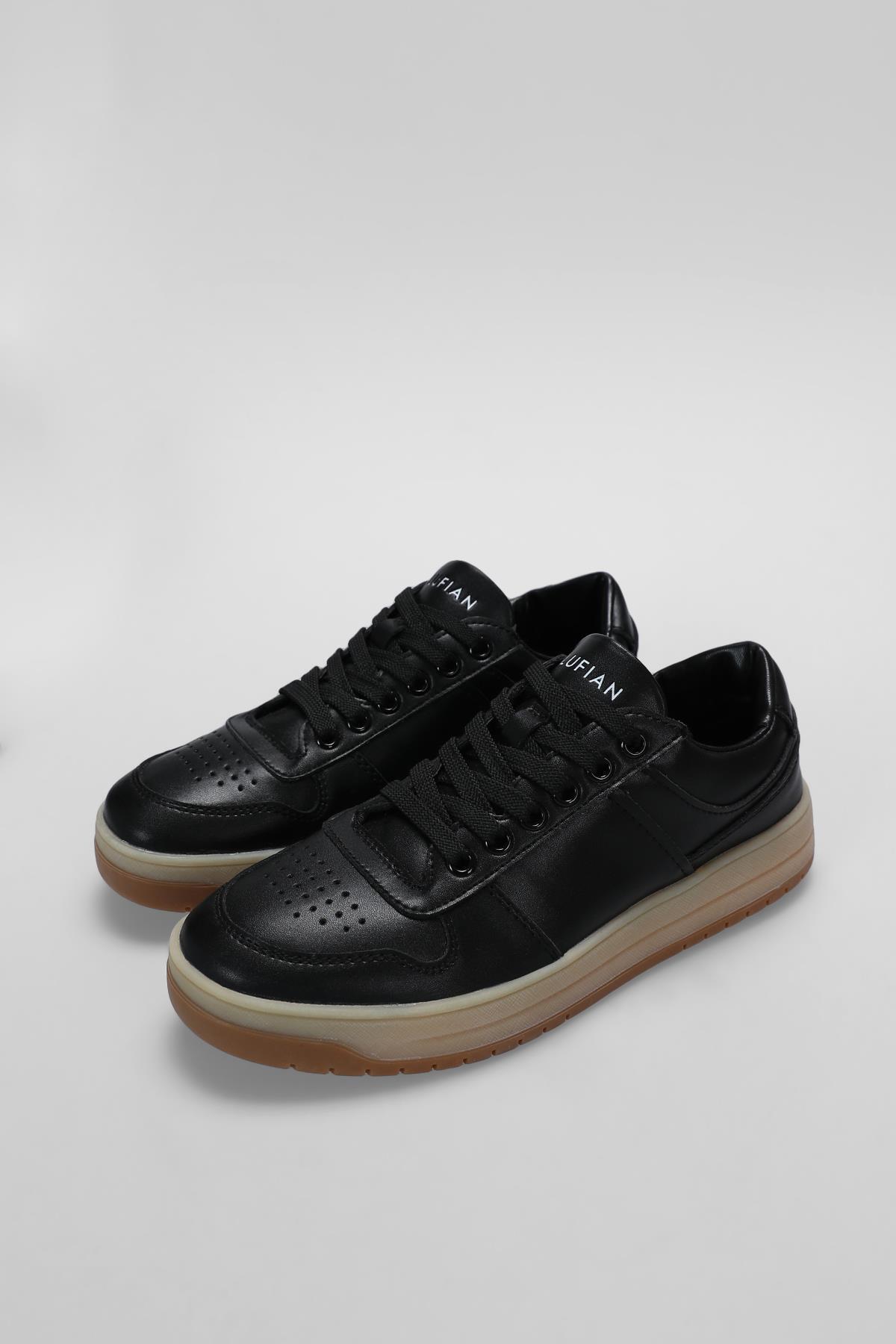 Alexıs Siyah Kadın Hakiki Deri Spor Ayakkabı / Beden : 37 / Cinsiyet : Kadın / Kız