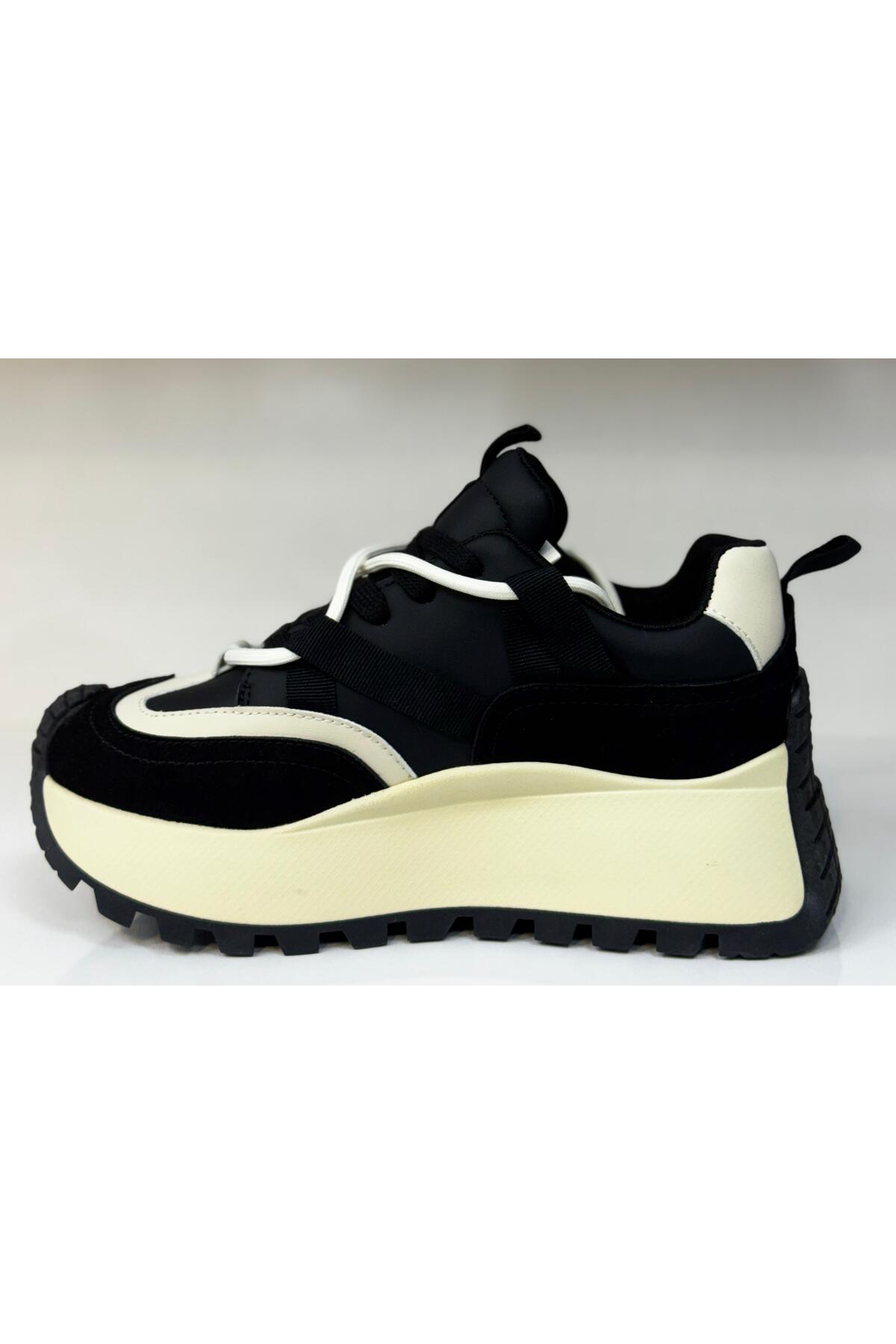 Kadın Sneaker Yüksek Taban Triko Tarz Spor Ayakkabı / Beden : 38 / Cinsiyet : Kadın / Kız