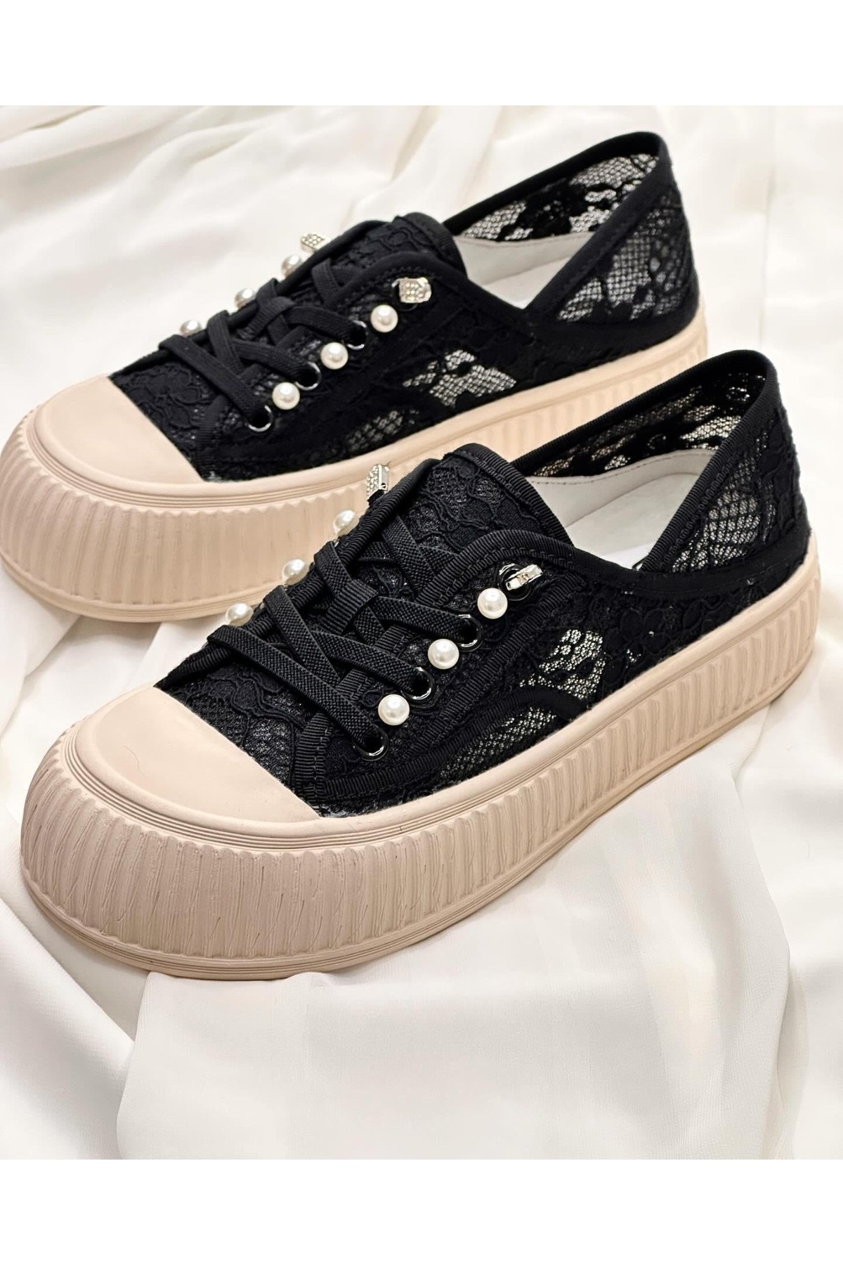 Dantelli Kadın Sneaker / Beden : 39 / Cinsiyet : Kadın / Kız