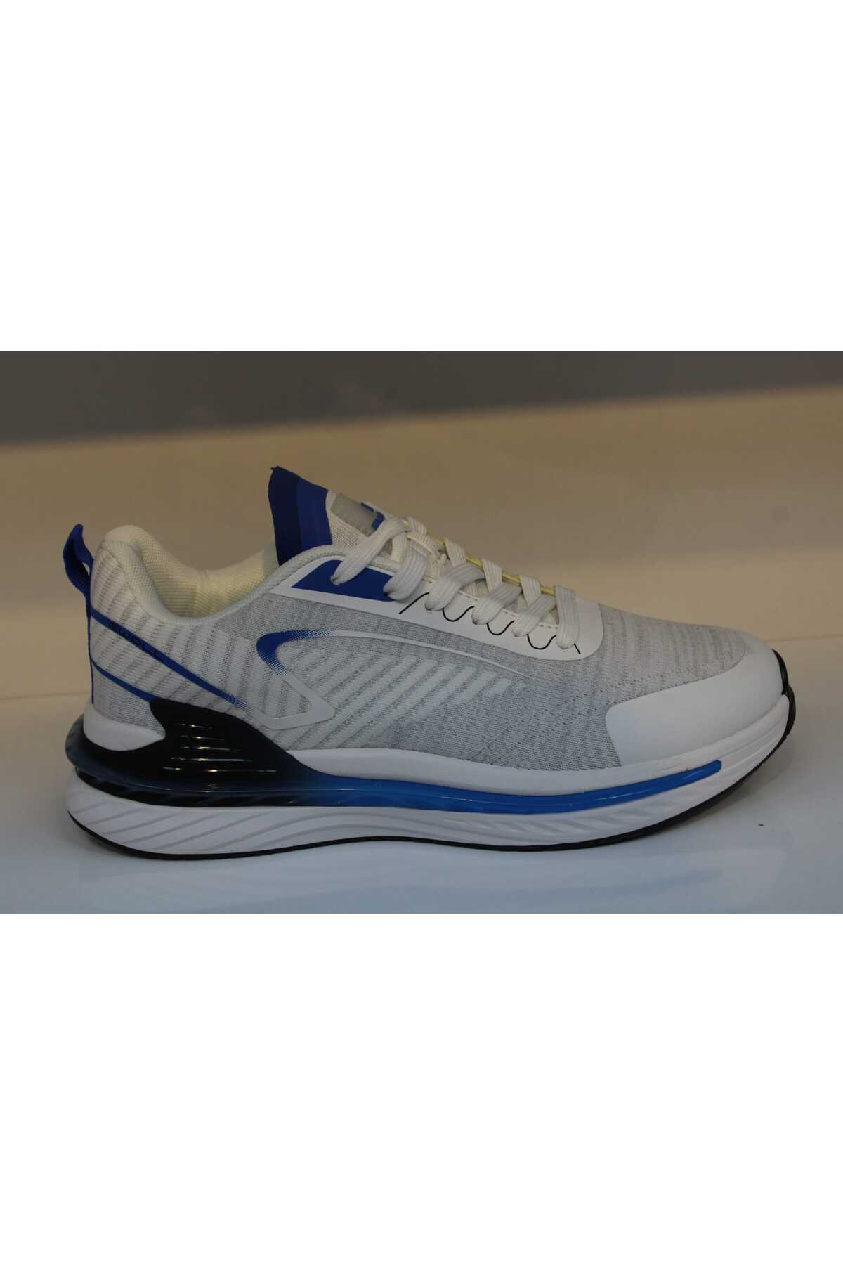 Erkek Terletmeyen Hava Alabilen Sneaker / Beden : 45 / Cinsiyet : Erkek