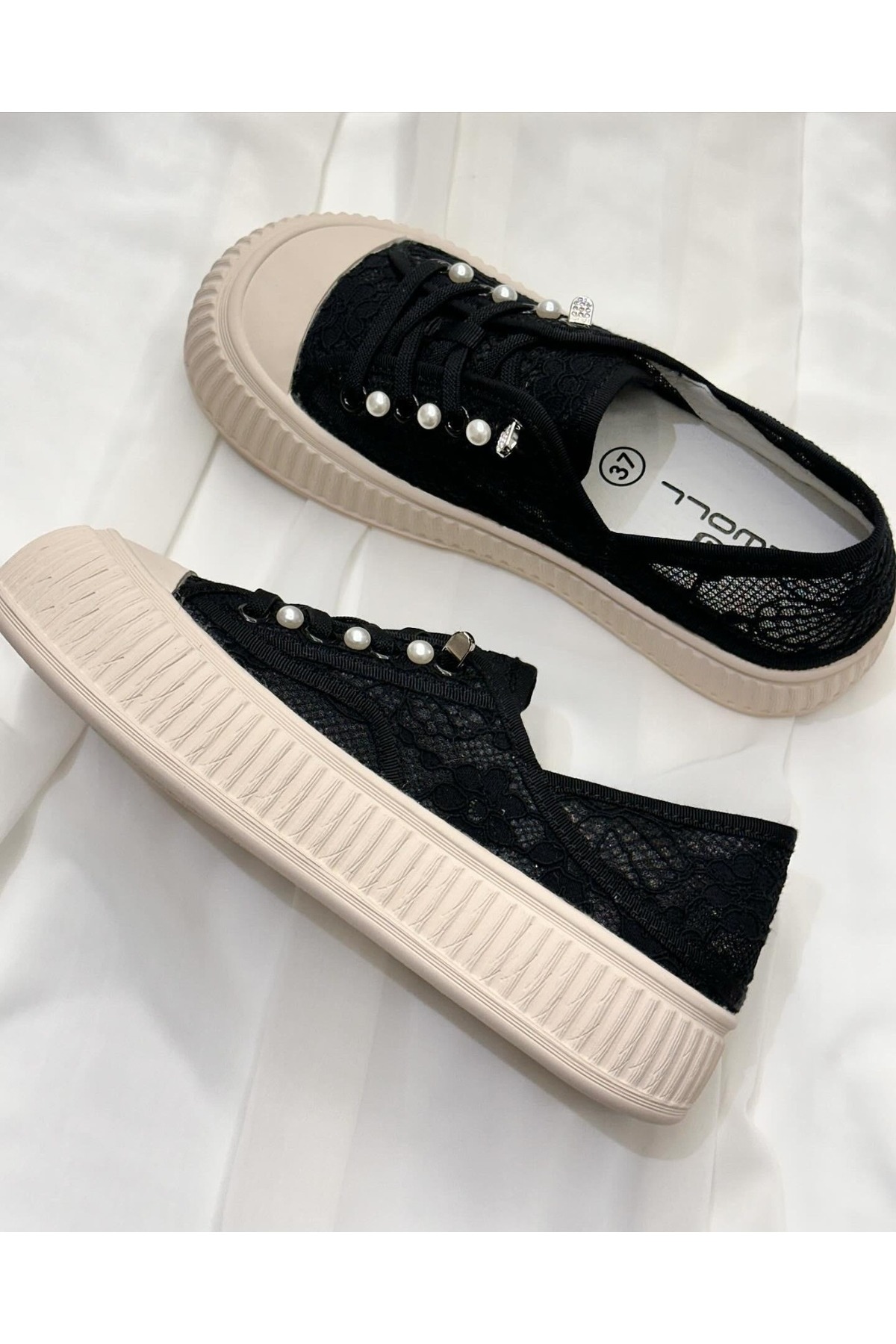 Dantelli Kadın Sneaker / Beden : 39 / Cinsiyet : Kadın / Kız