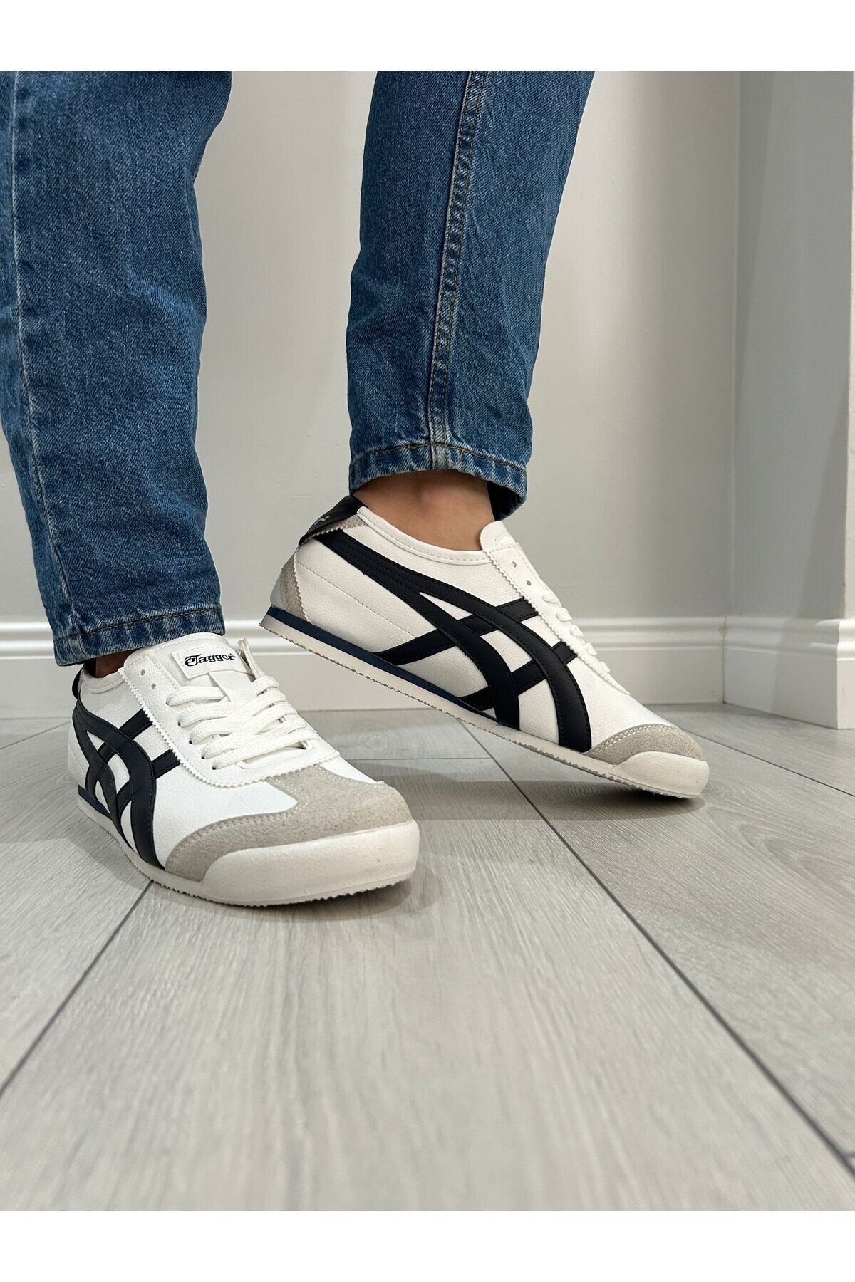 Bağcıklı Günlük Spor Ayakkabı Beyaz Lacivert Sneaker / Beden : 44 / Cinsiyet : Unisex