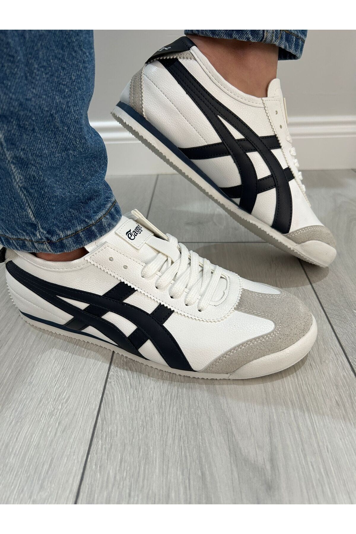 Bağcıklı Günlük Spor Ayakkabı Beyaz Lacivert Sneaker / Beden : 45 / Cinsiyet : Unisex