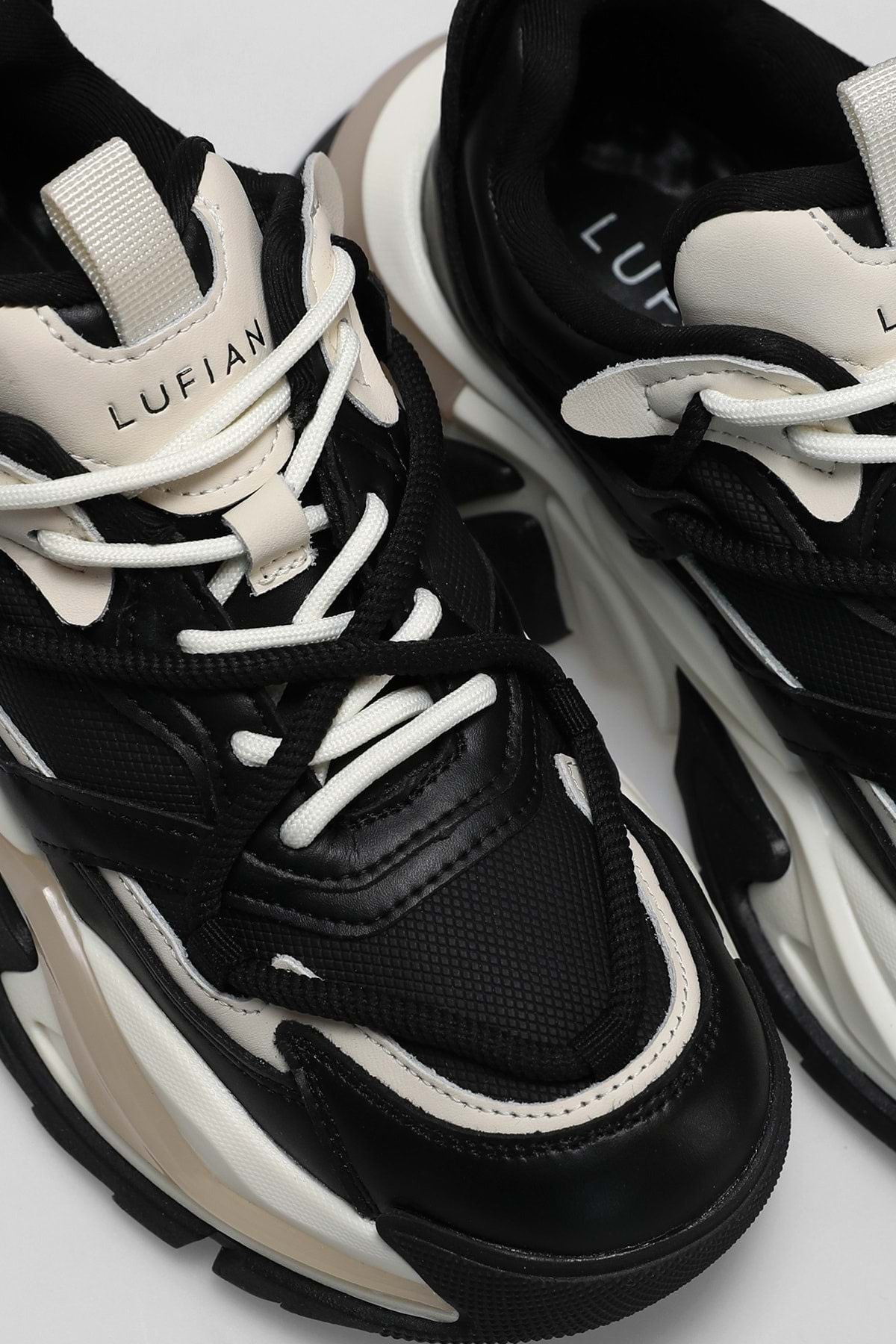 122230015 Kate Sneaker Unisex Deri Spor Ayakkabı SİYAH / Beden : 38 / Cinsiyet : Unisex