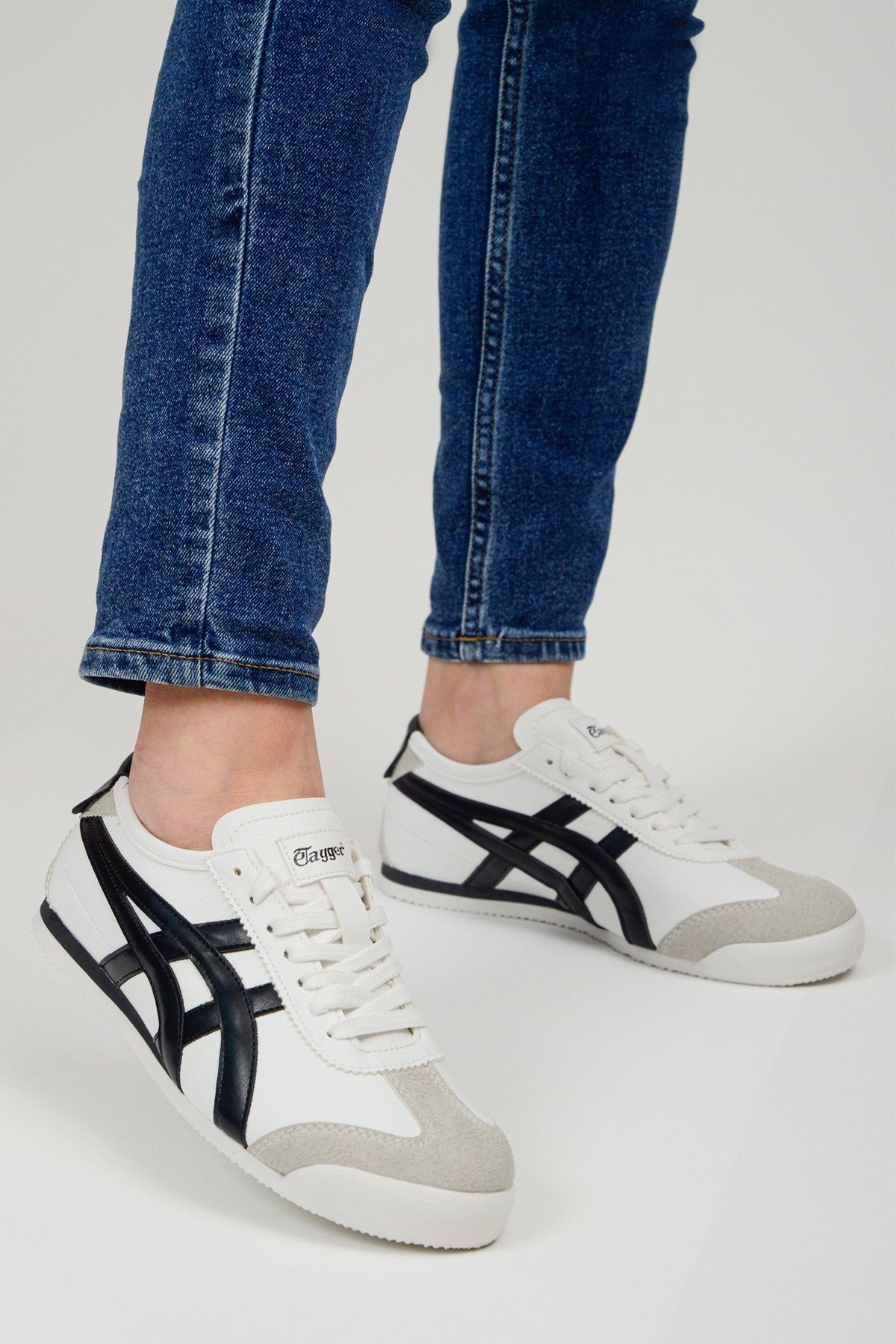 Beyaz Siyah Unisex Sneaker Günlük Spor Ayakkabı / Beden : 42 / Cinsiyet : Kadın / Kız