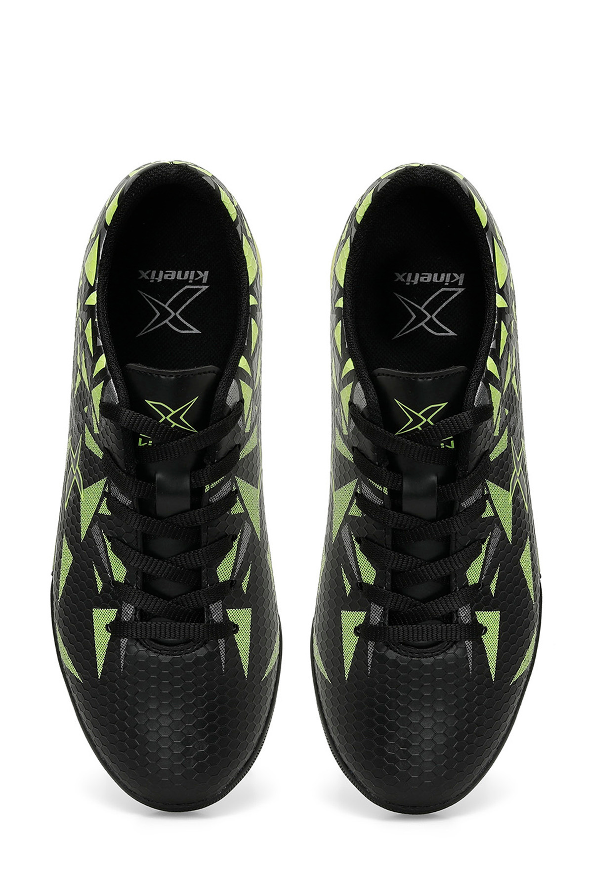 ESTES TF 4FX Siyah Unisex Halı Saha Ayakkabısı / Beden : 40 / Cinsiyet : Unisex