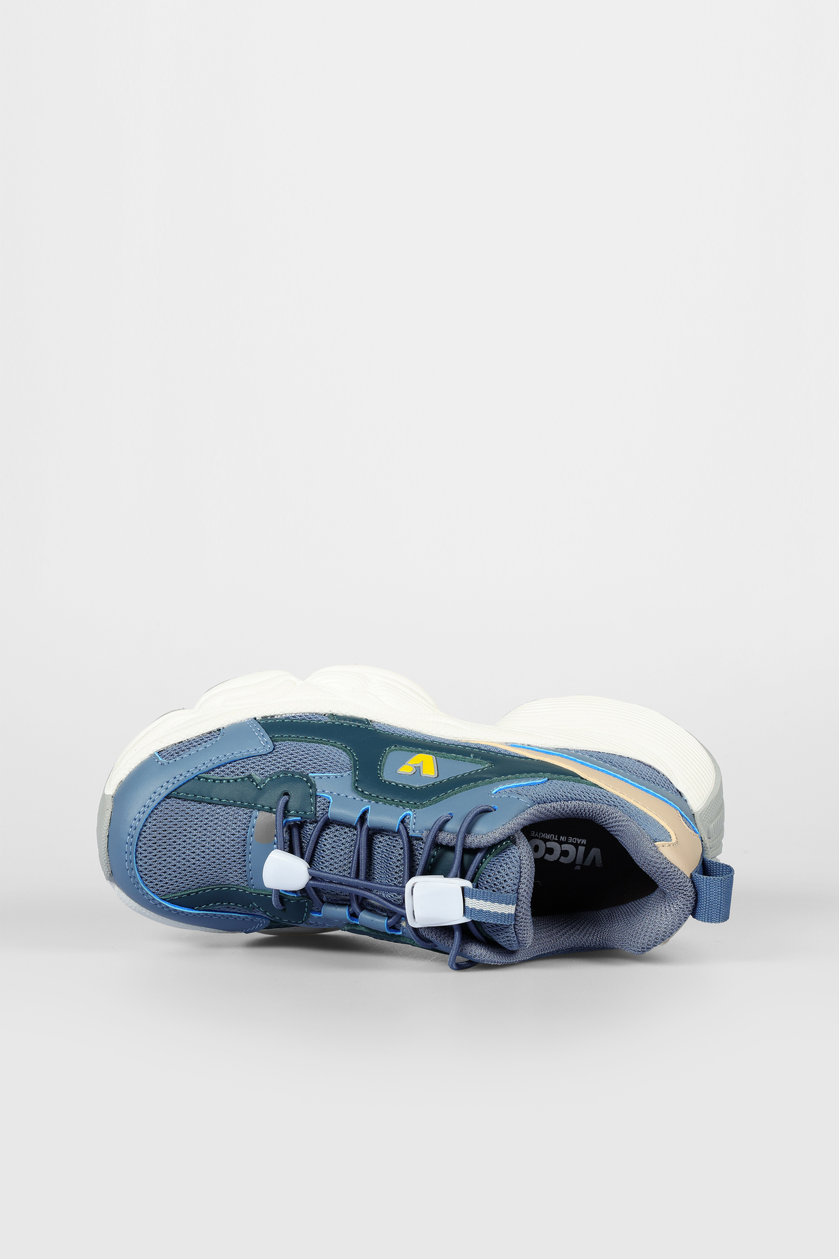 346.176 Coffee Spor Ayakkabı / Beden : 35 / Cinsiyet : Unisex