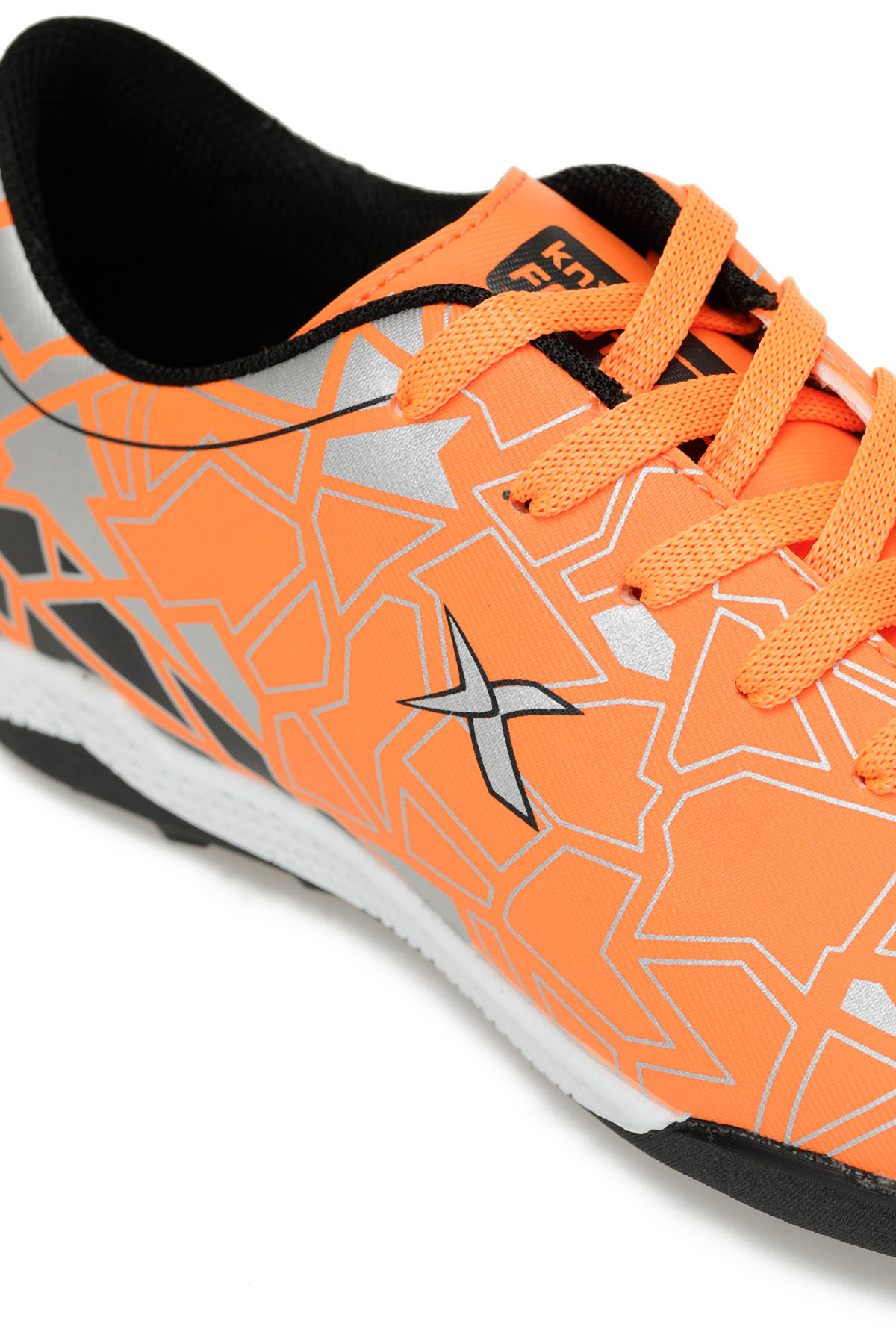 EDWARD TF 5FX Turuncu Unisex Halı Saha Ayakkabısı / Beden : 39 / Cinsiyet : Erkek