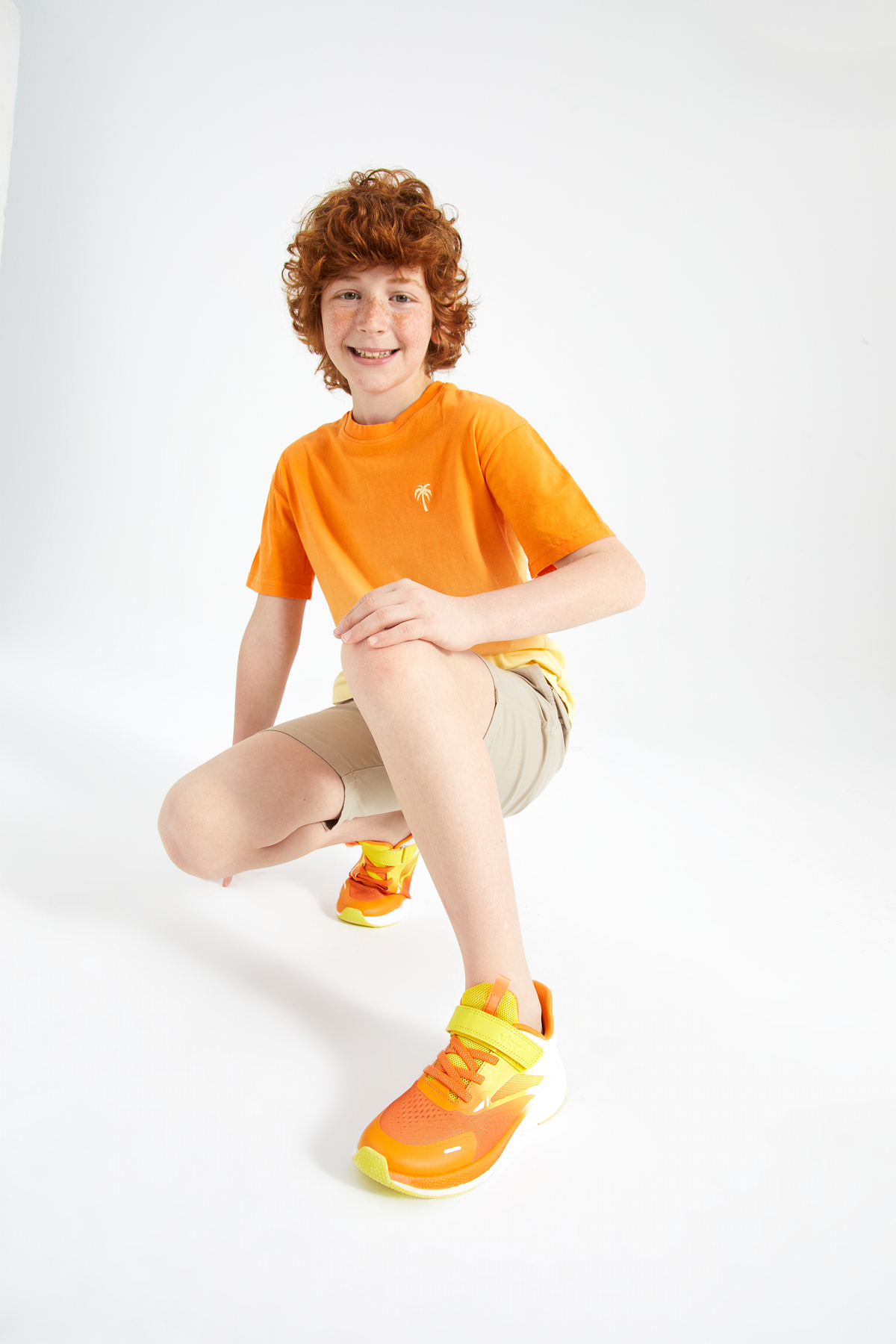 Lance Hafif Unisex Çocuk Orange Spor Ayakkabı / Beden : 35 / Cinsiyet : Unisex