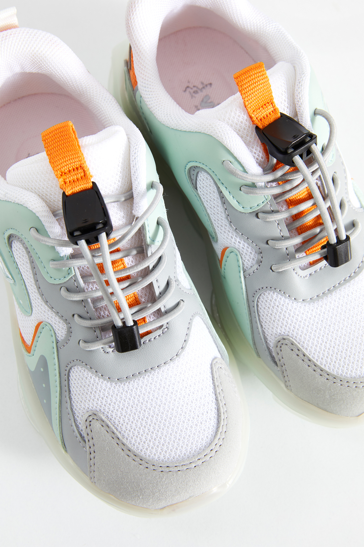 Mask Basic Unisex Çocuk Beyaz Spor Ayakkabı / Beden : 34 / Cinsiyet : Unisex