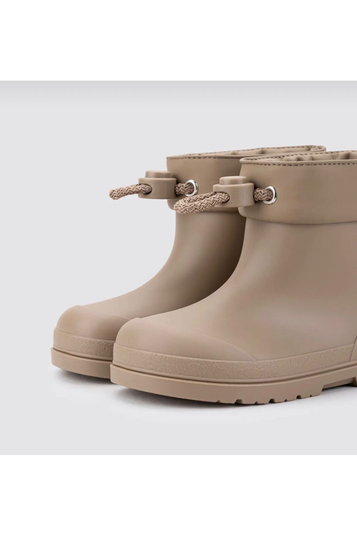 W10305-256 Mendi Çocuk Yağmur Çizmesi / Beden : 26 / Cinsiyet : Unisex