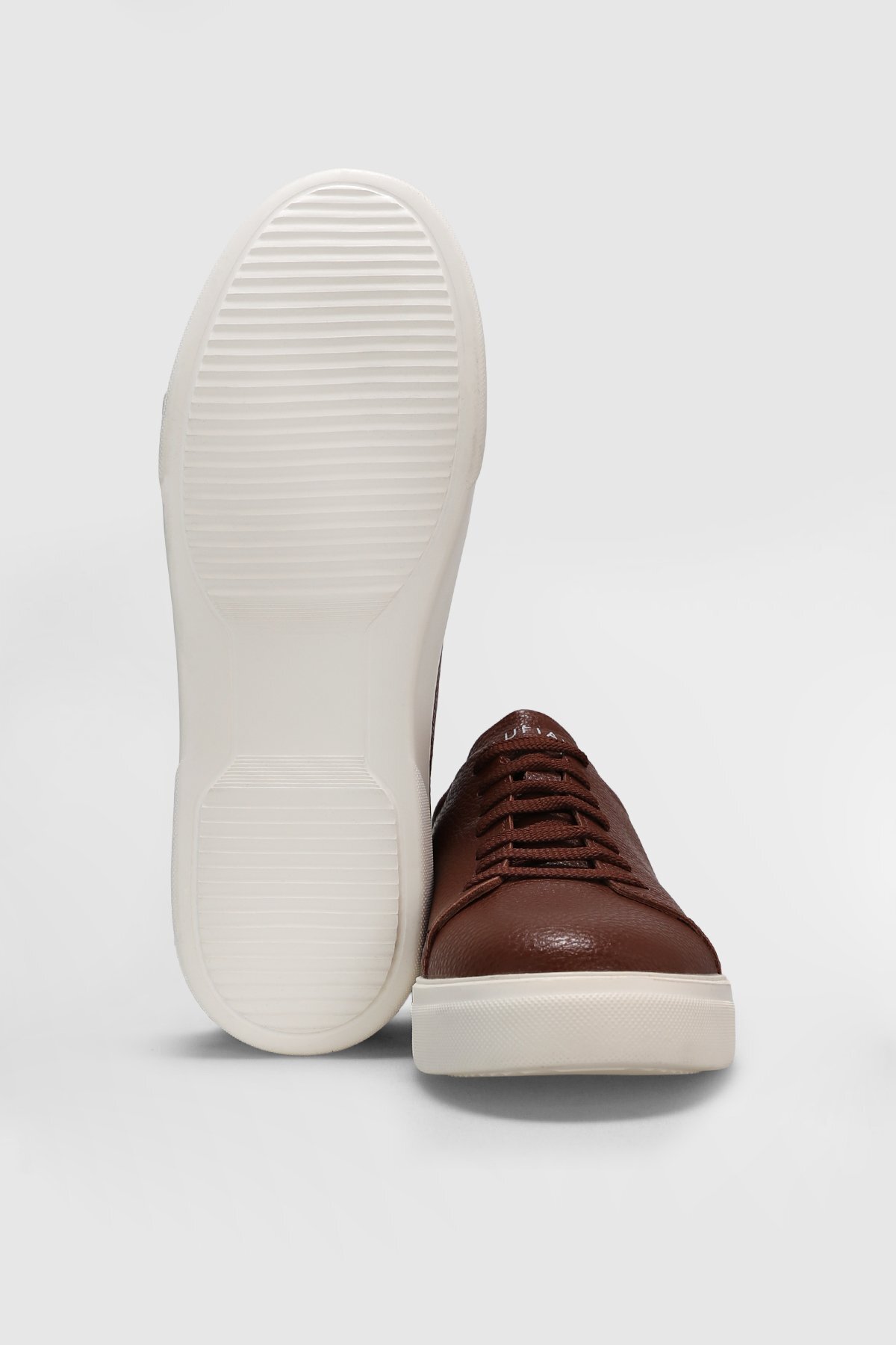 Tommy Casual Deri Erkek Sneaker Ayakkabı TABA BEYAZ / Beden : 42 / Cinsiyet : Erkek