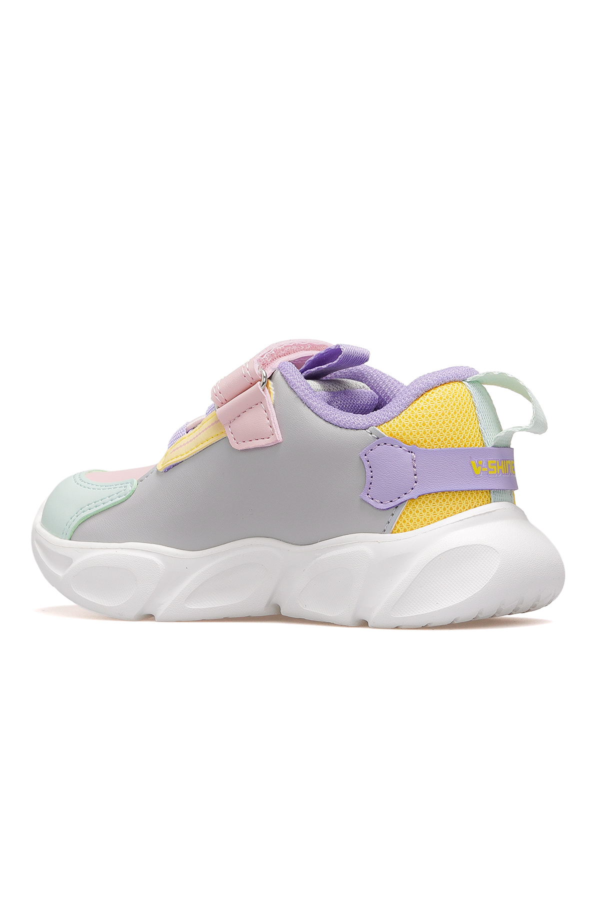 Lamb Kız Çocuk Işıklı Hafif Sneaker Spor Ayakkabı 25k 346.227 Pk Gümüş / Beden : 23 / Cinsiyet : Kadın / Kız