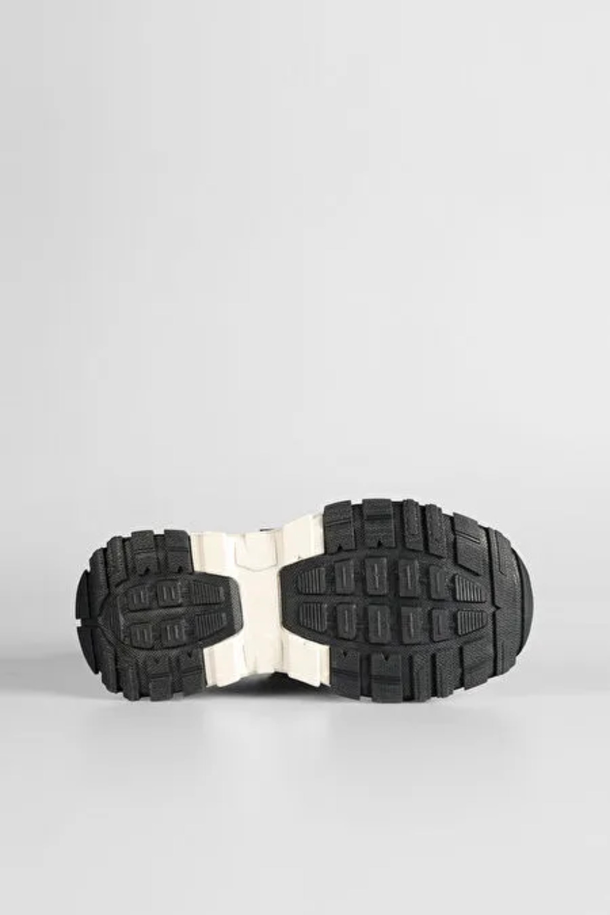 Tura Kürklü OutdoorÇocuk Bot SİYAH / Beden : 27 / Cinsiyet : Erkek