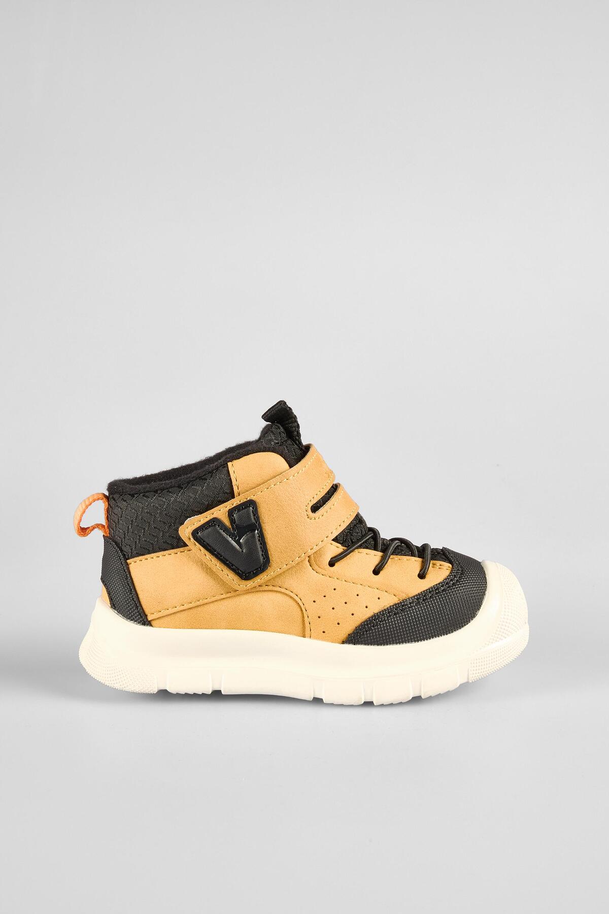 VI 946.P25K.406 PATİK BOT-YAZI - VI 946.P25K.406 / Beden : 27 / Cinsiyet : Unisex