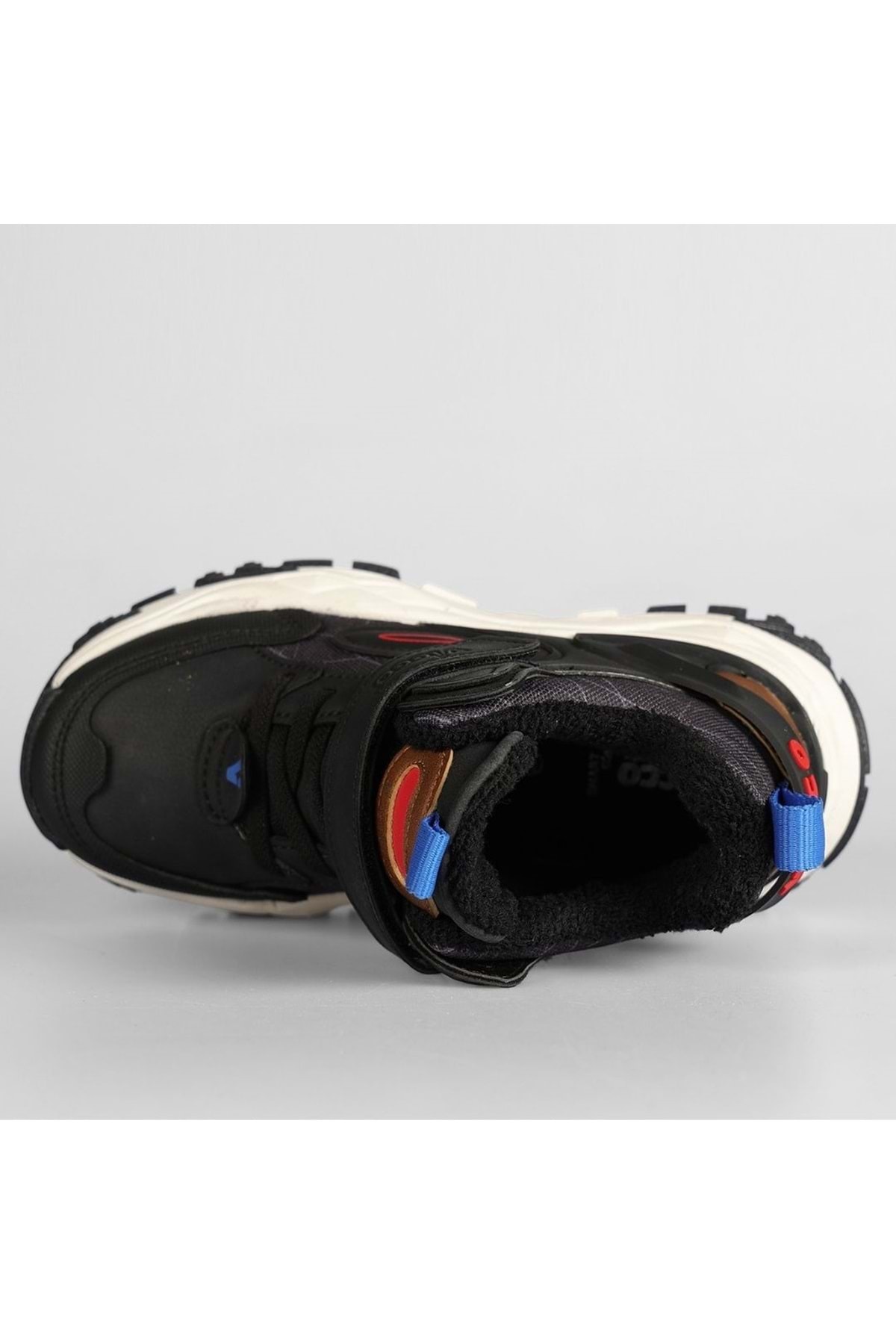 Tura Ortopedik Kauçuk Taban Ortopedik Çocuk Bot SİYAH / Beden : 29 / Cinsiyet : Unisex