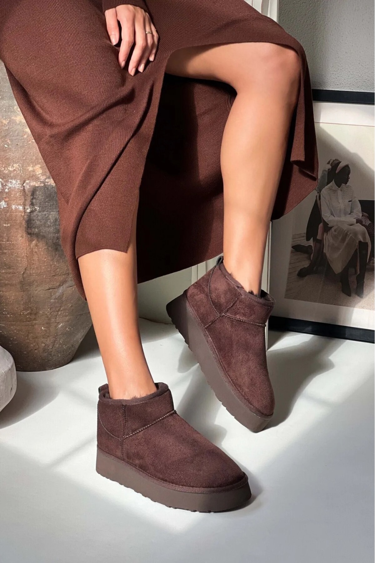 Bilekte Kısa Süet İçi Mini Kadın Kürklü Kalın Dolgu Kaymaz Tabanlı Uggy Bot / Beden : 40 / Cinsiyet : Kadın / Kız