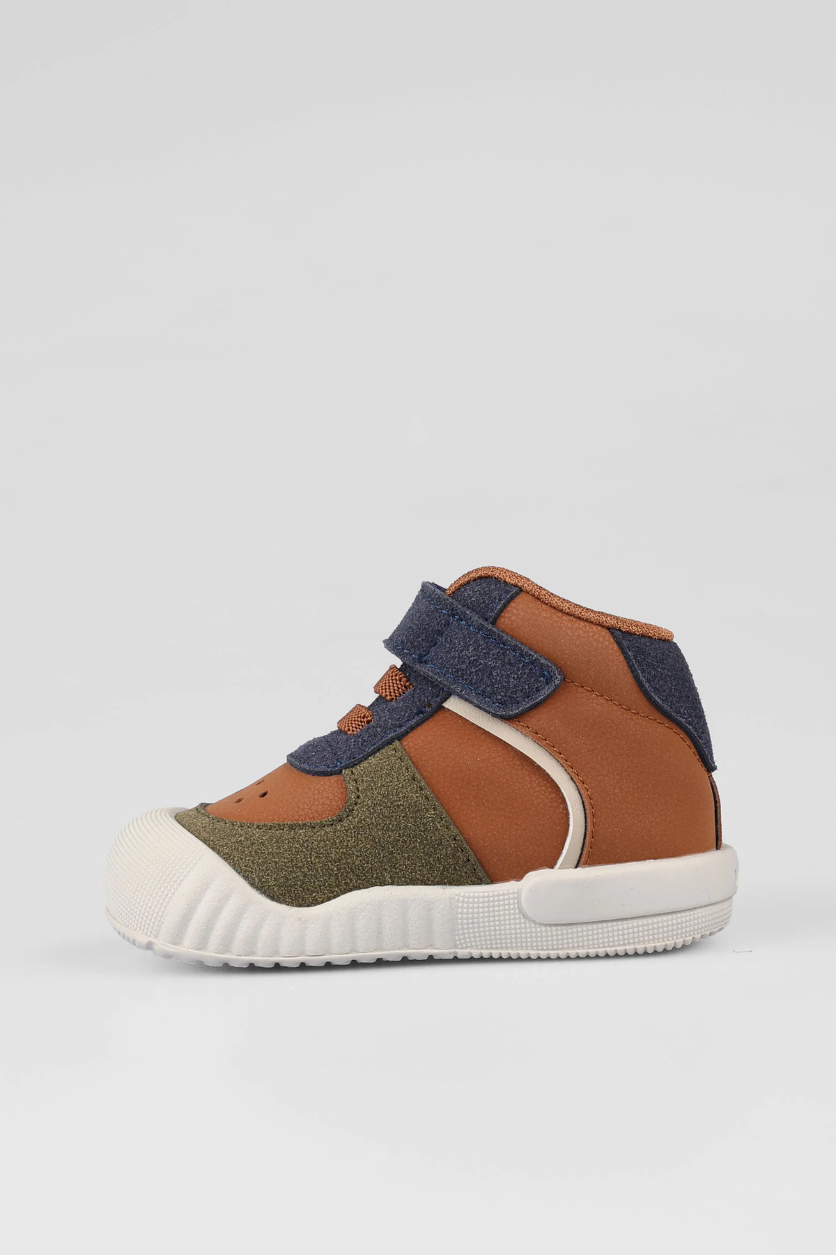 946.B25K.402 Soli Ii Bebe Pudra Çocuk Bot / Beden : 23 / Cinsiyet : Kadın / Kız