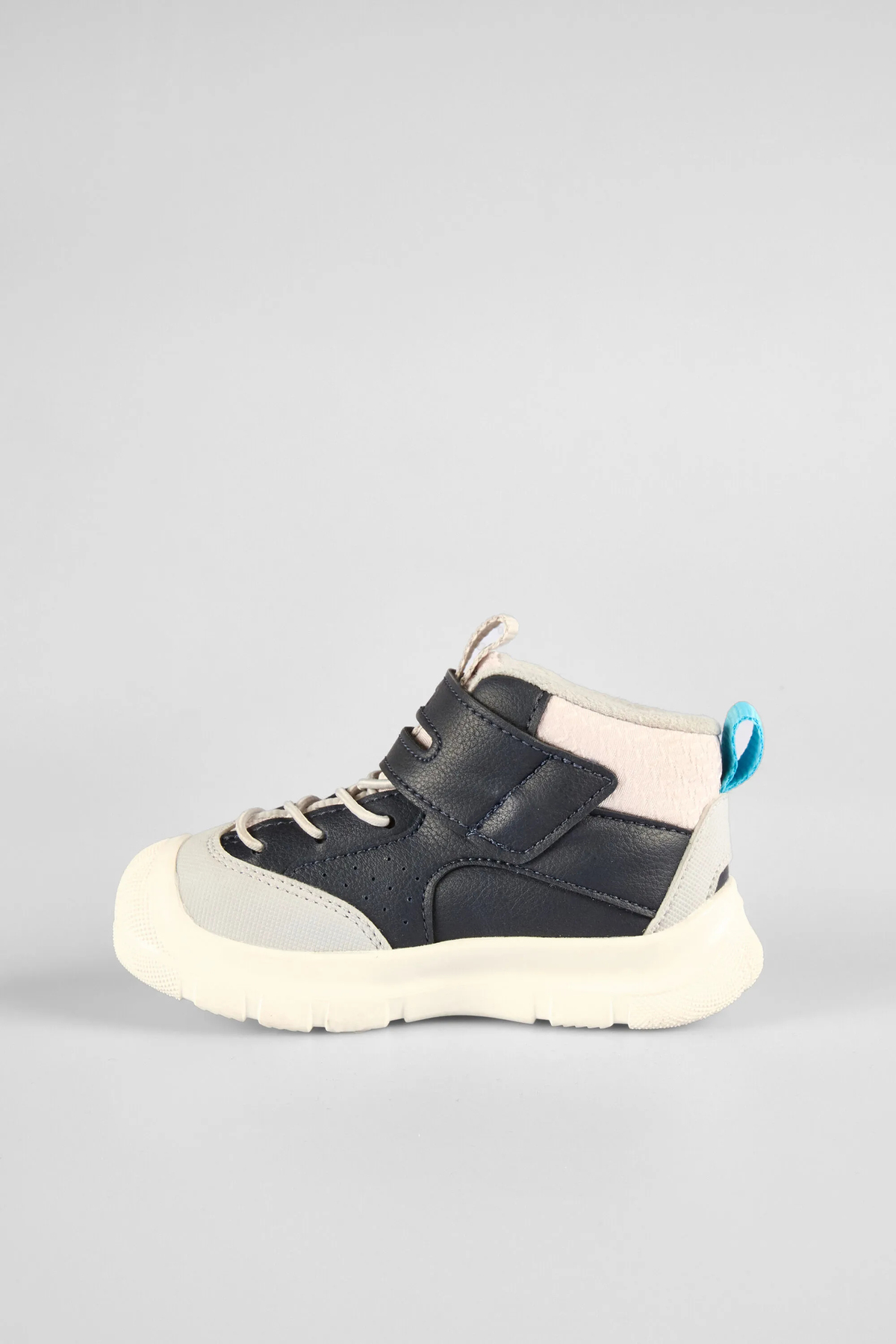 VI 946.P25K.406 PATİK BOT-YAZI - VI 946.P25K.406 / Beden : 26 / Cinsiyet : Unisex