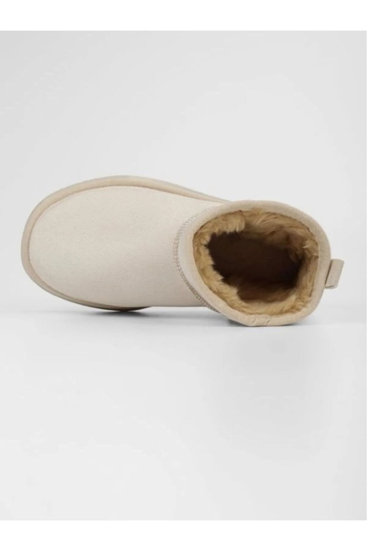 Kalın Dolgu Kaymaz Tabanlı Uggy Bilekte Kısa Süet İçi Mini Kadın Yünlü Bot / Beden : 37 / Cinsiyet : Kadın / Kız