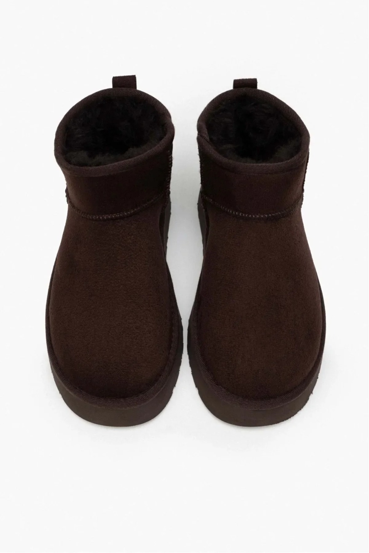 Kadın İçi Kürklü Kaymaz (3 Cm Yükseklikte) Tabanlı Bilekten (3 cm Yükseklikte) Mini Uggy Bot / Beden : 40 / Cinsiyet : Kadın / Kız