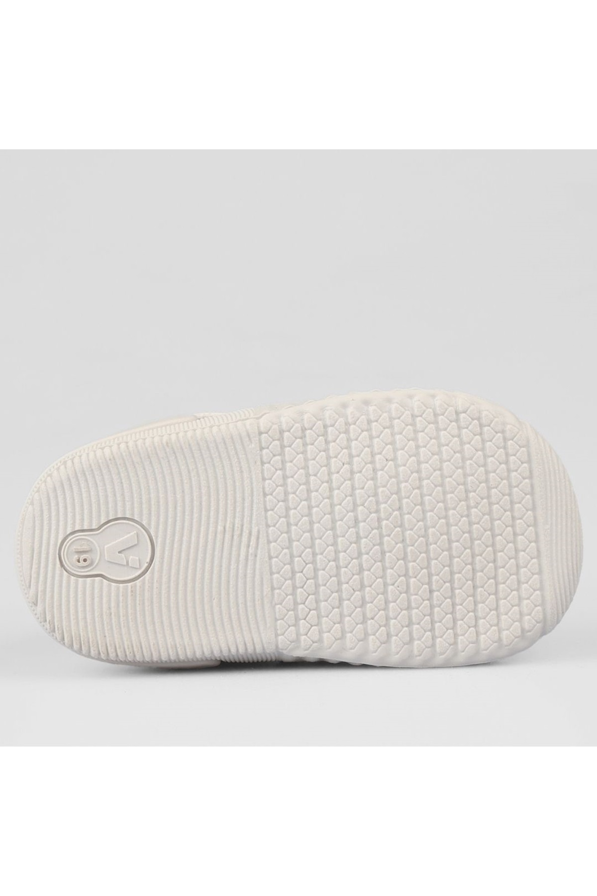 Solı II Ortopedik Çocuk Bot PUDRA / Beden : 24 / Cinsiyet : Unisex