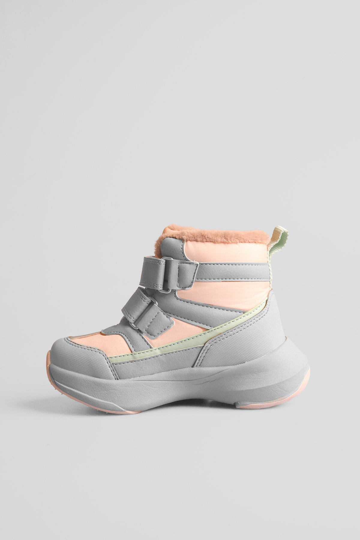 FON İÇİ KÜRKLÜ SU İTİCİ ÇOCUK BOT PUDRA RENK / Beden : 34 / Cinsiyet : Kadın / Kız