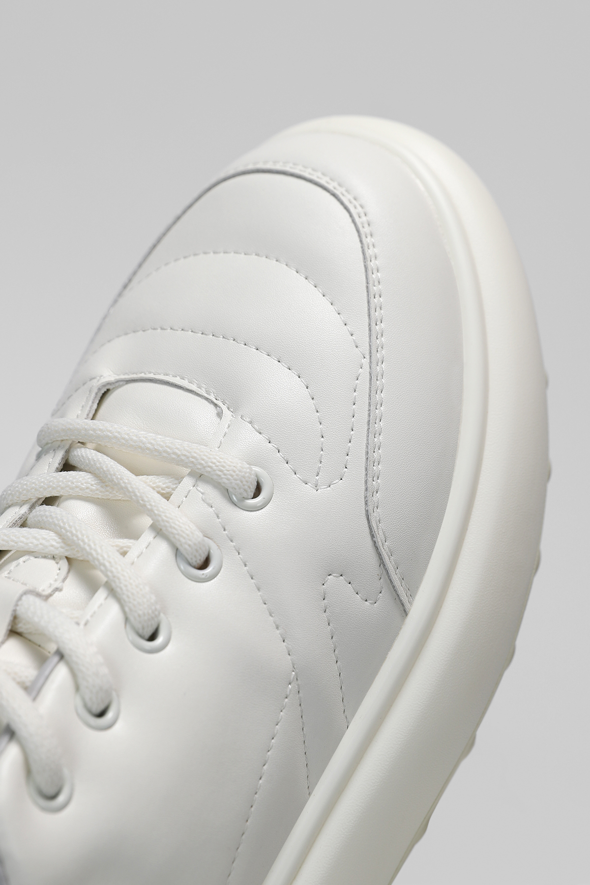 Rıken Erkek Sneaker Ayakkabı Beyaz / Beden : 41 / Cinsiyet : Erkek