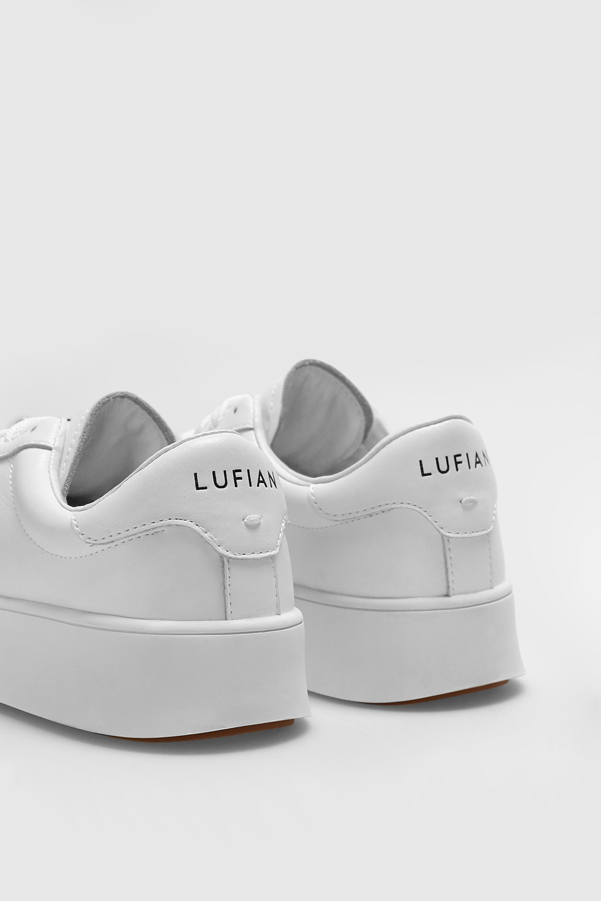 Adel Kadın Sneaker Ayakkabı Beyaz / Beden : 40 / Cinsiyet : Erkek