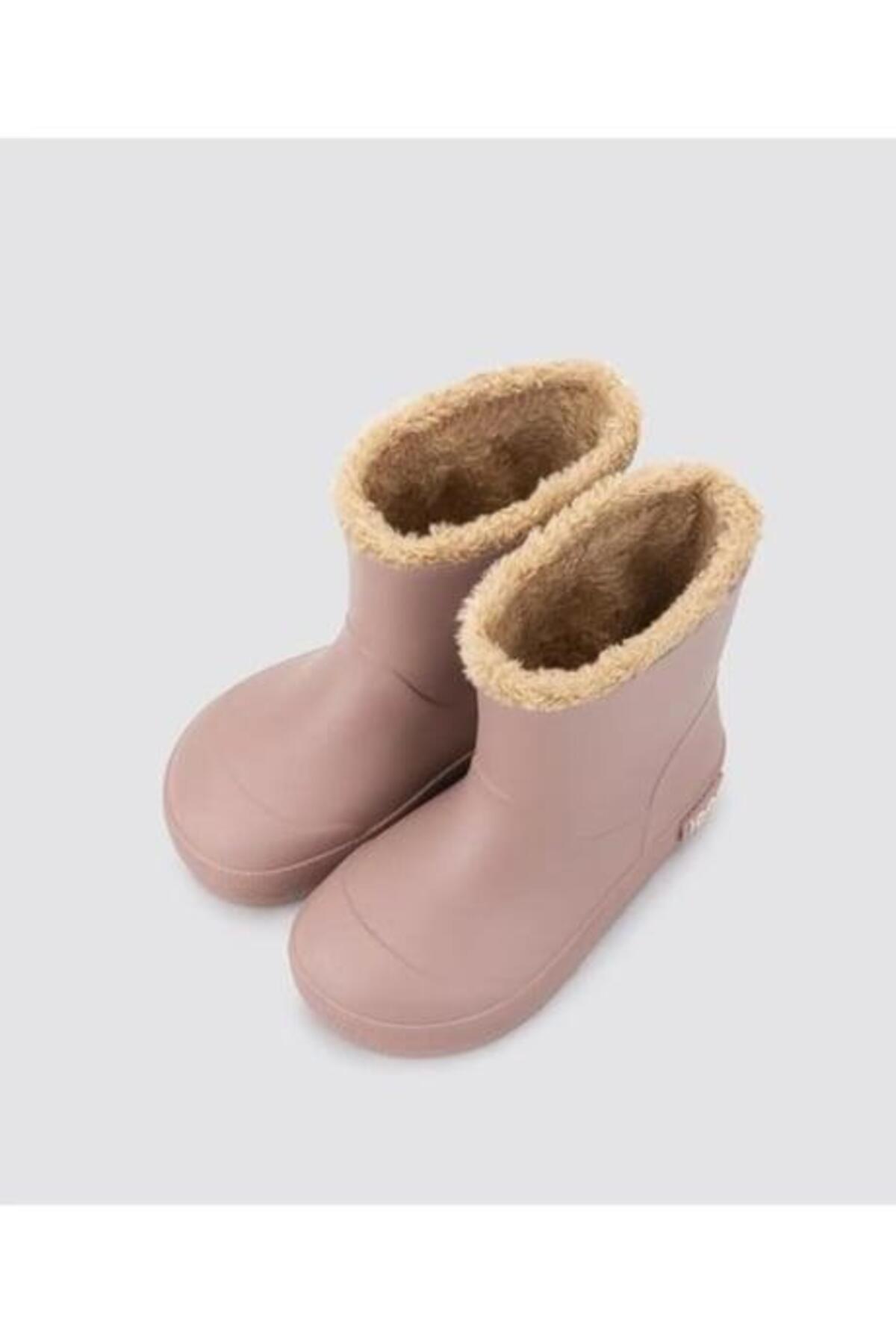 W10306 YOGI BORREGUITO / Beden : 31 / Cinsiyet : Kadın / Kız