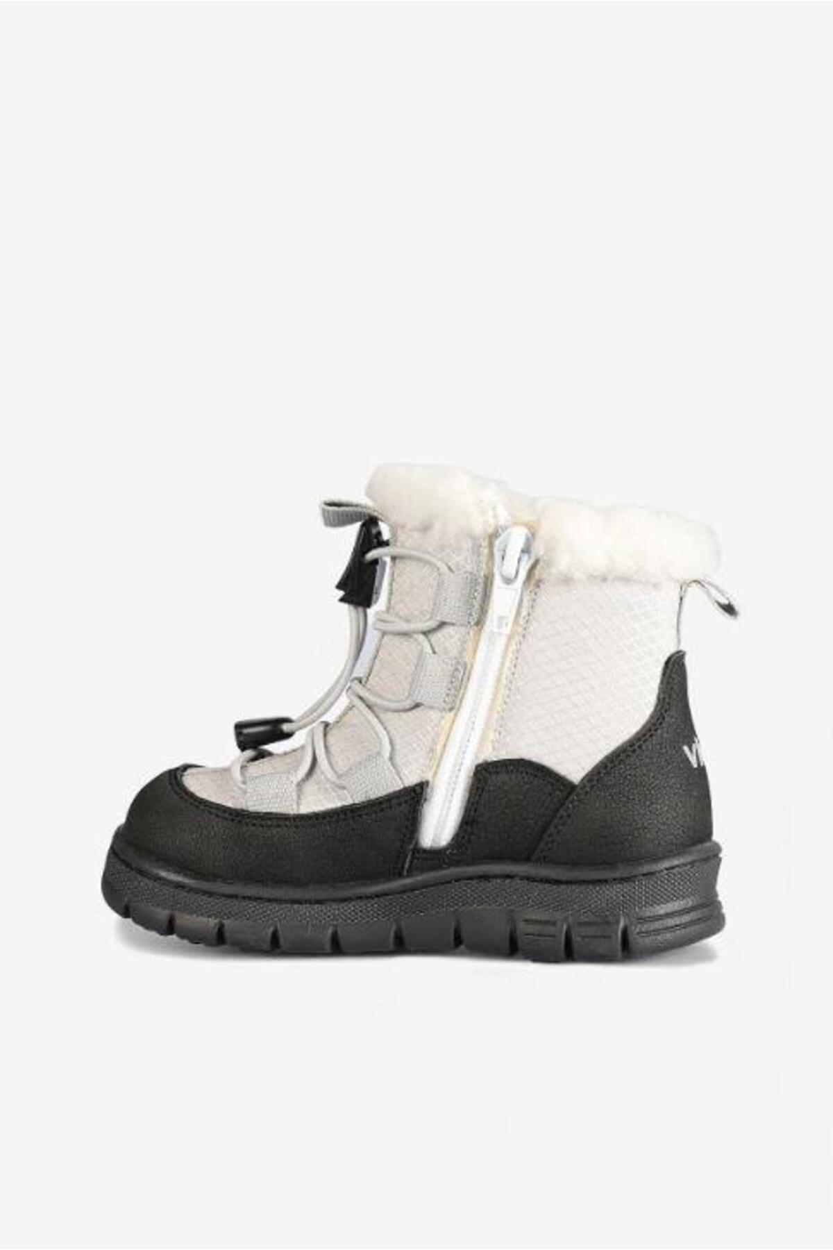 Nagoya Çocuk İçi Kürklü Fermuarlı Kısa Bot 946.25K.432 / Beden : 30 / Cinsiyet : Unisex