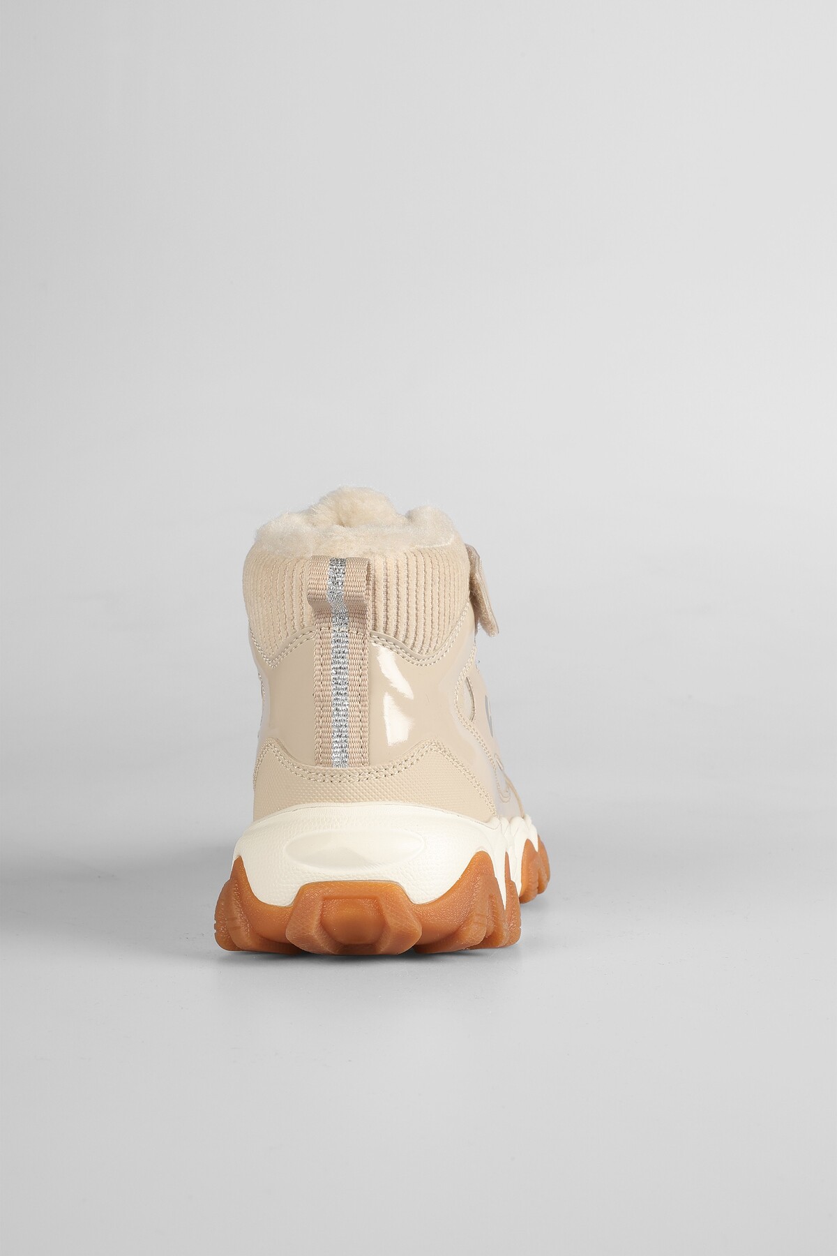 Radus Kız Çocuk Outdoor Günlük Bot (26-35) 24k 946.423 Fk Bej / Beden : 34 / Cinsiyet : Kadın / Kız