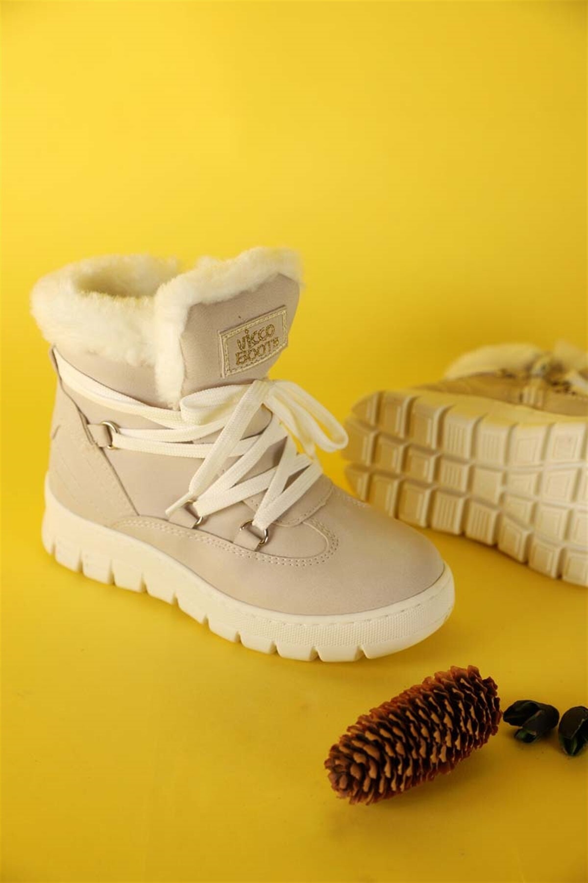 22-30 Numara Kız Kappa Bej Bot / Beden : 28 / Cinsiyet : Kadın / Kız