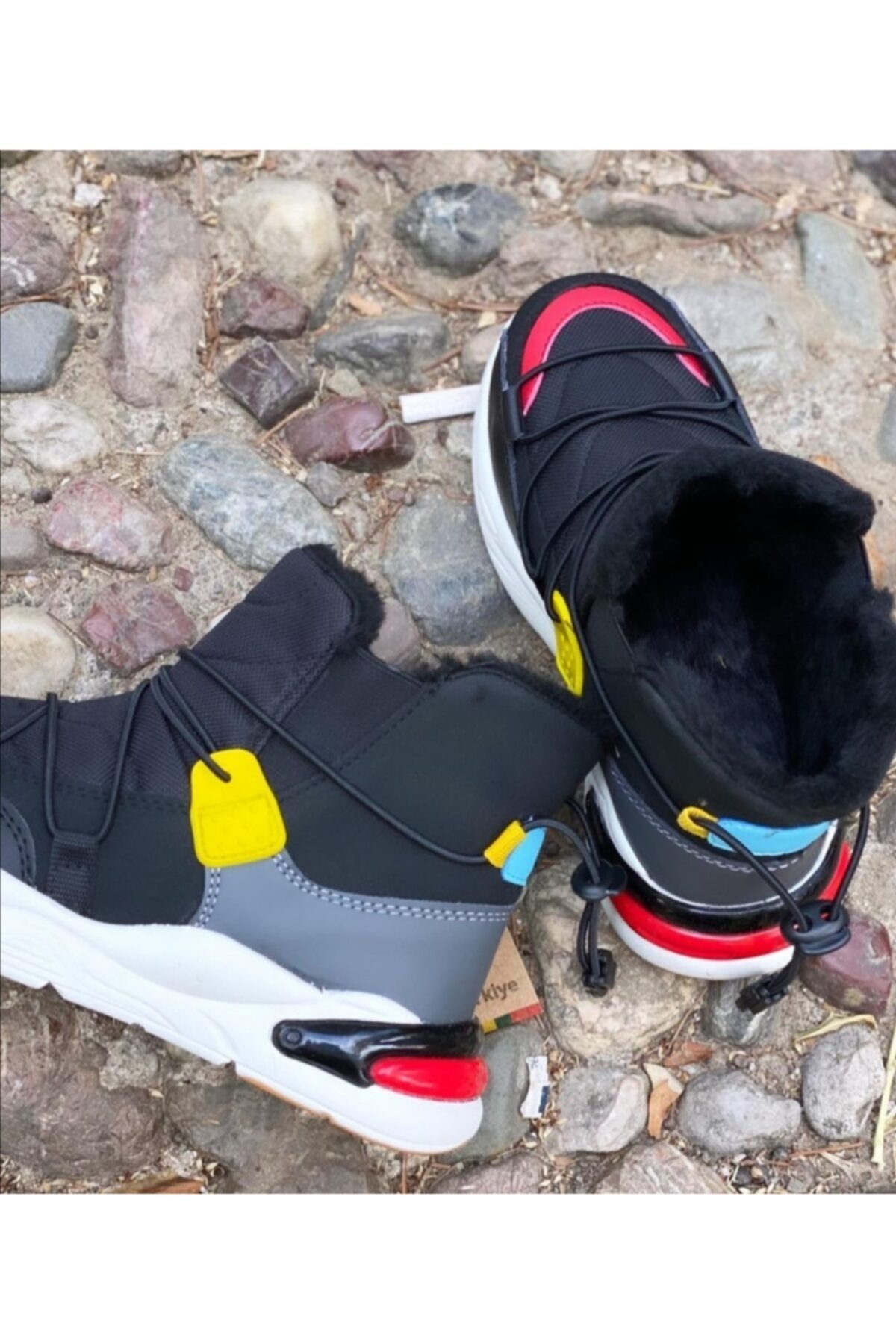 Pablo Çocuk Kar Botu / Beden : 27 / Cinsiyet : Kadın / Kız