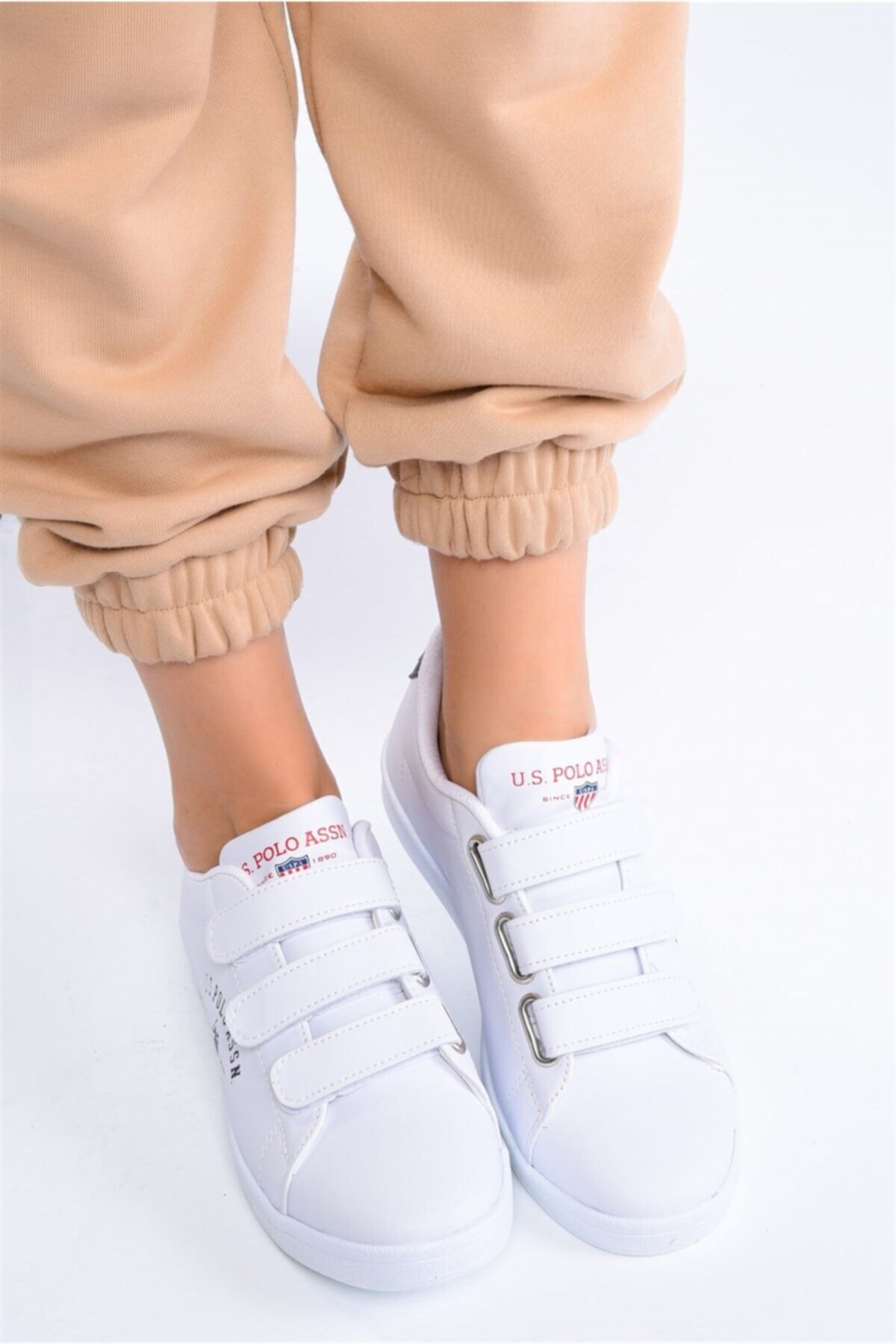 Singer Cırt Bantlı Beyaz Kadın Spor Ayakkabı V12 / Beden : 38 / Cinsiyet : Kadın / Kız