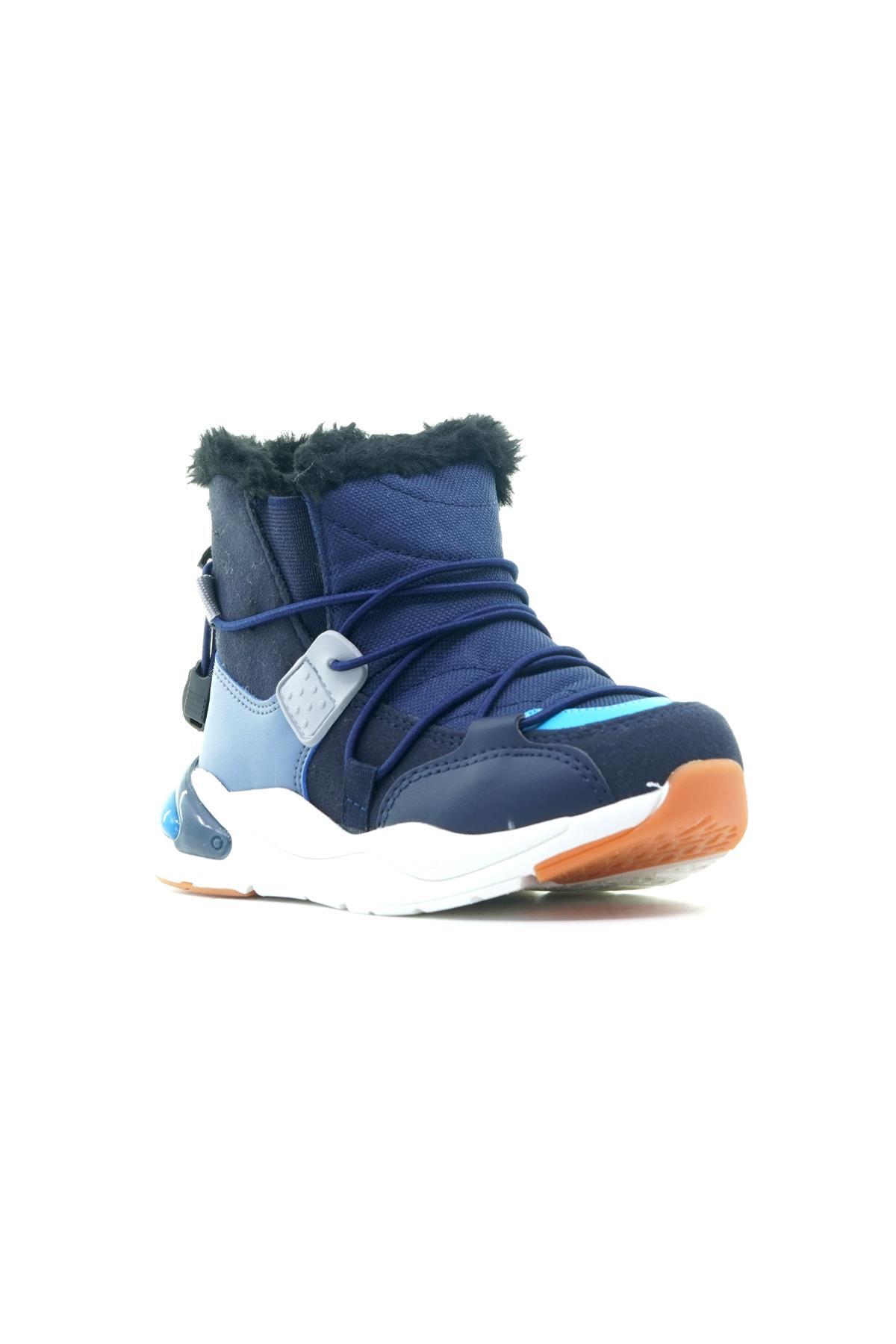 VİCCO PABLO ERKEK ÇOCUK KAR BOTU (26-35) 21K 943.368 PE / Beden : 27 / Cinsiyet : Erkek